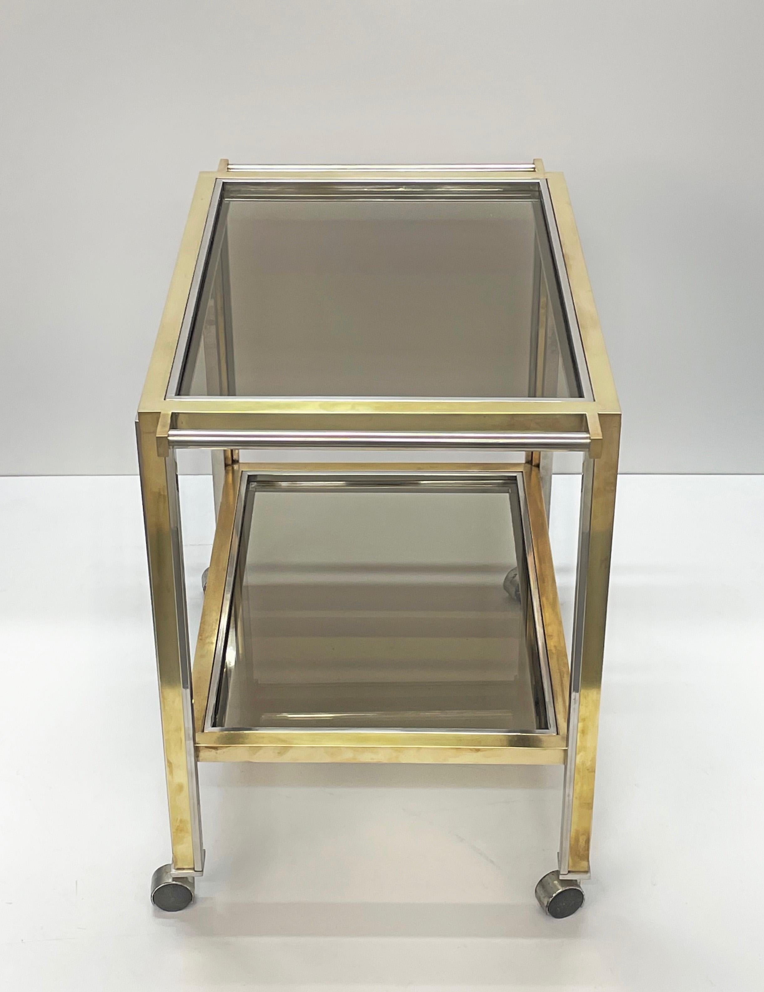 Rega Style Midcentury Brass and Chrome Italian Bar Cart with Glass Shelves 1970s For Sale 2