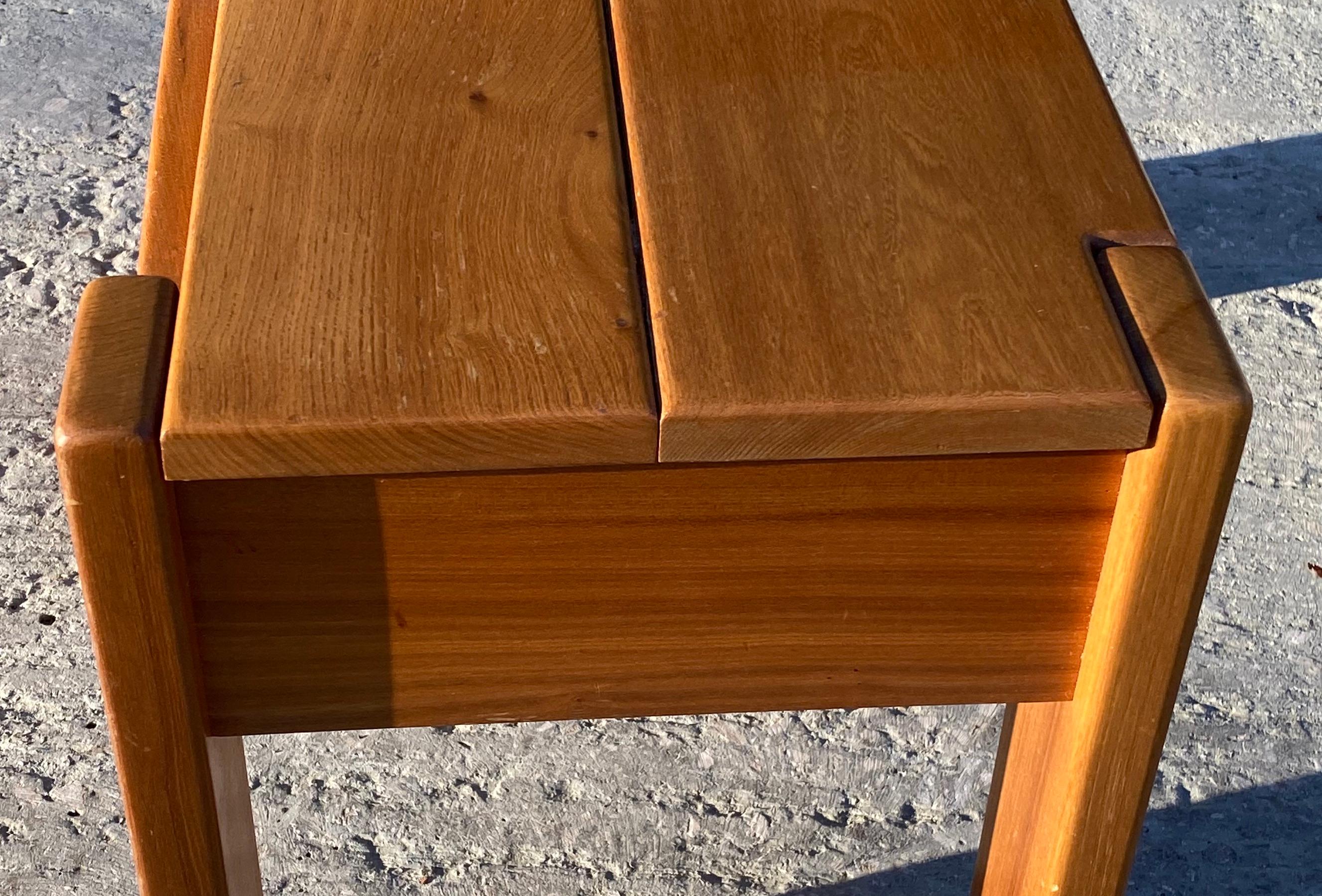 Olmo Regain / chapo Solid elm bedside table 1980 in vendita