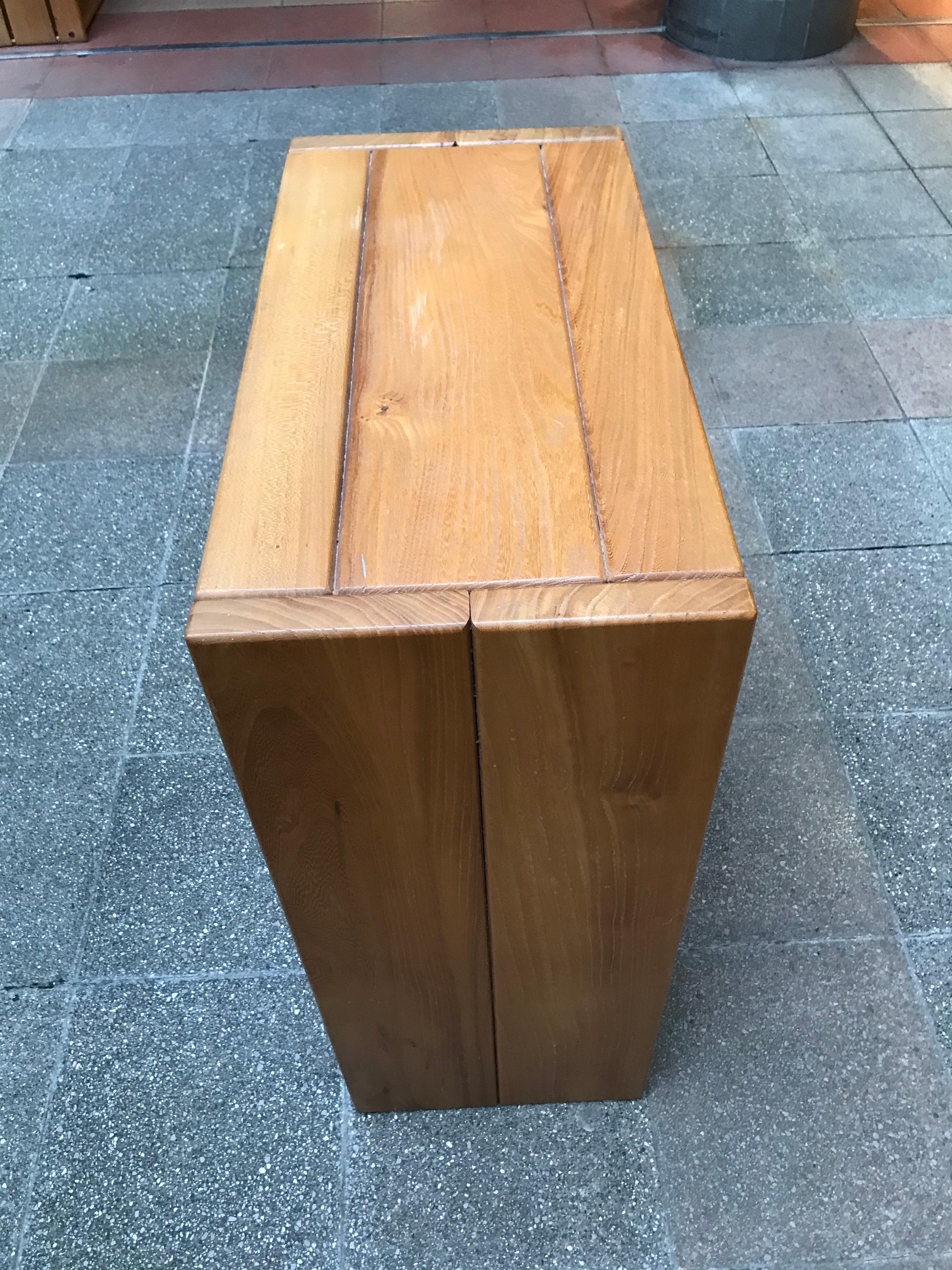 Regain / Roland Haeusler Petit Meuble 