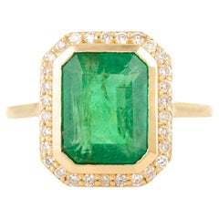 Anello da cocktail Regal in oro giallo massiccio 14 carati con diamante a forma di smeraldo da 3,3 carati per donna