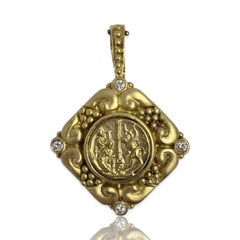 Regal 18K Gold Renaissance-Revival Medallion Pendant with 0.40ct Diamonds