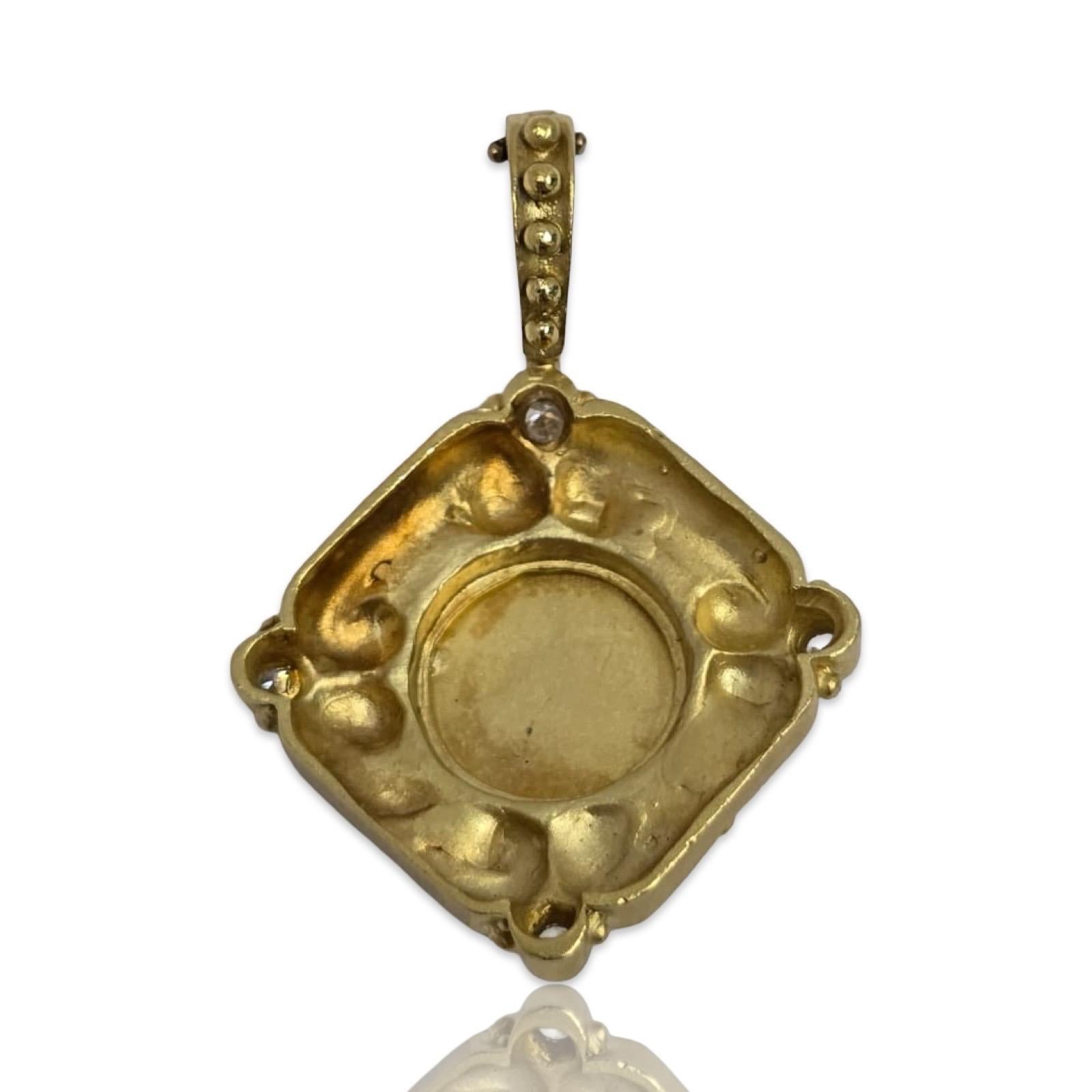 Ciondolo a medaglione rinascimentale in oro 18 carati con diamanti da 0,40 carati in vendita 2