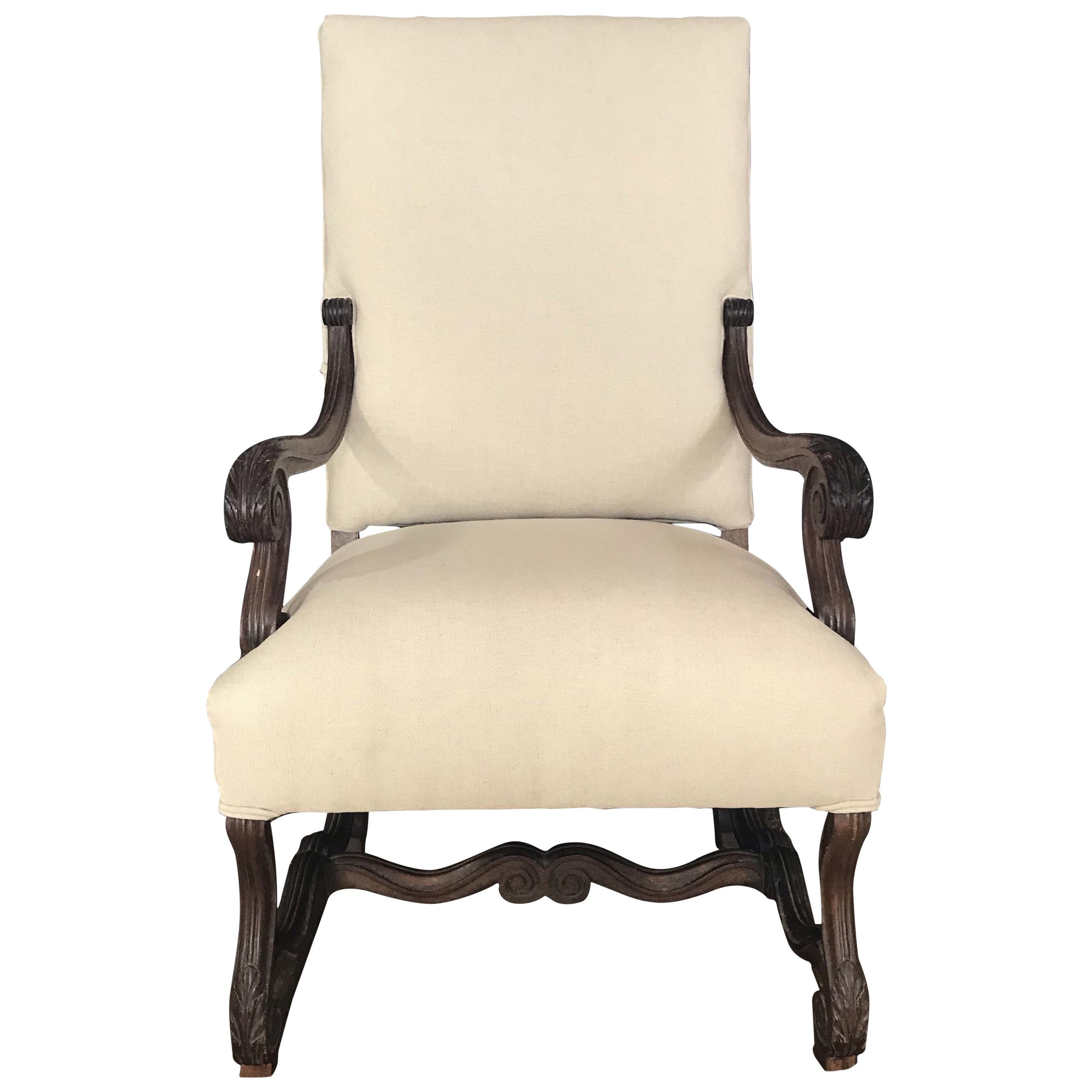 Regal 19th Century French Walnut Louis XV Armchair For Sale