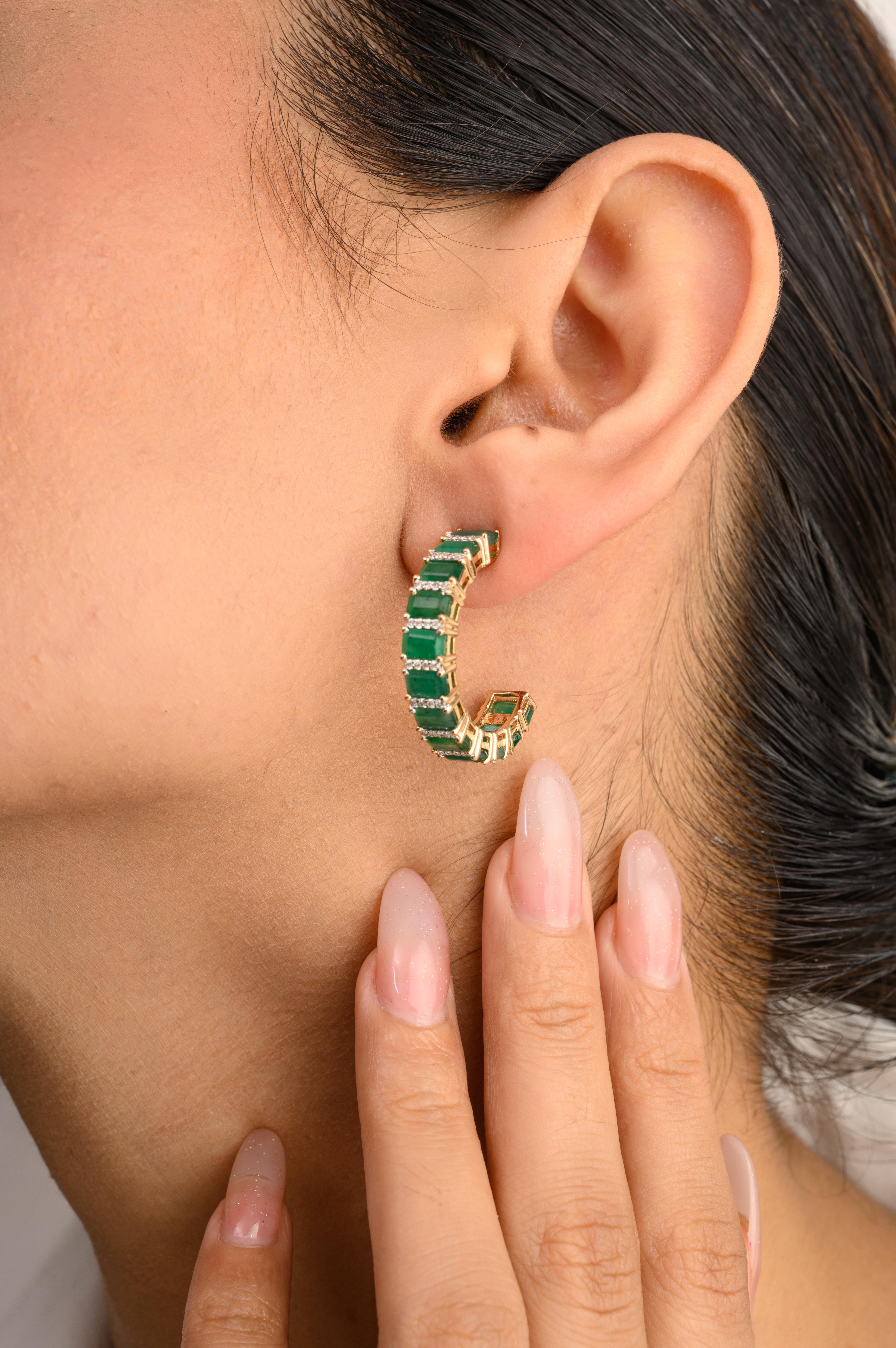 Regal 7.65 Carat Emerald Diamond Half Infinity Hoop Earrings in 14K Gold to make a statement with your look. You shall need hoop earrings to make a statement with your look. These earrings create a sparkling, luxurious look featuring octagon cut