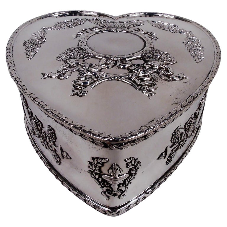 Regal and Romantic Sterling Silver Heart-Shaped Jewelry Box For