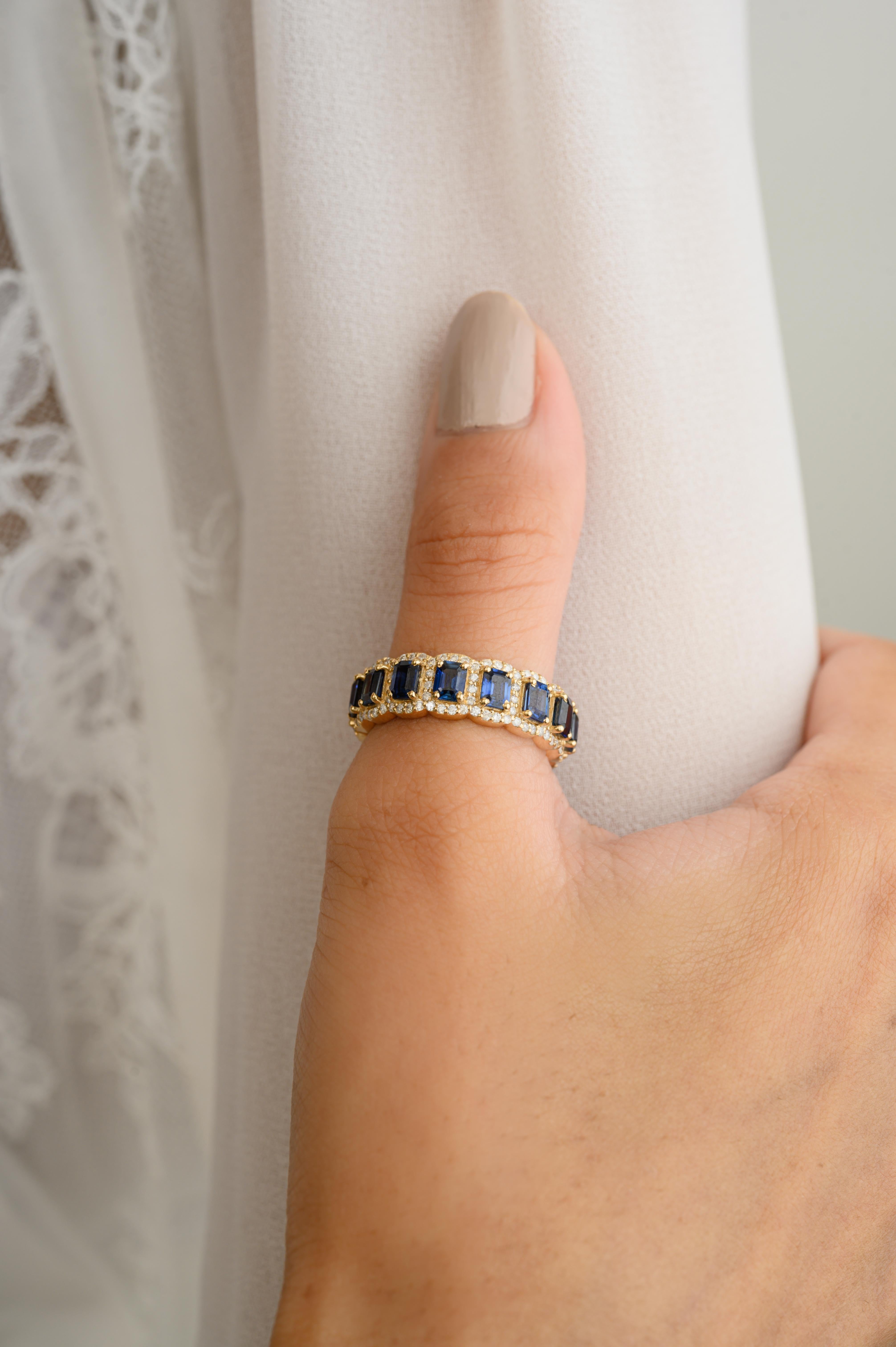 Im Angebot: Regaler blauer Saphir-Diamant-Verlobungsring aus 18 Karat Gelbgold Mom Gift () 6