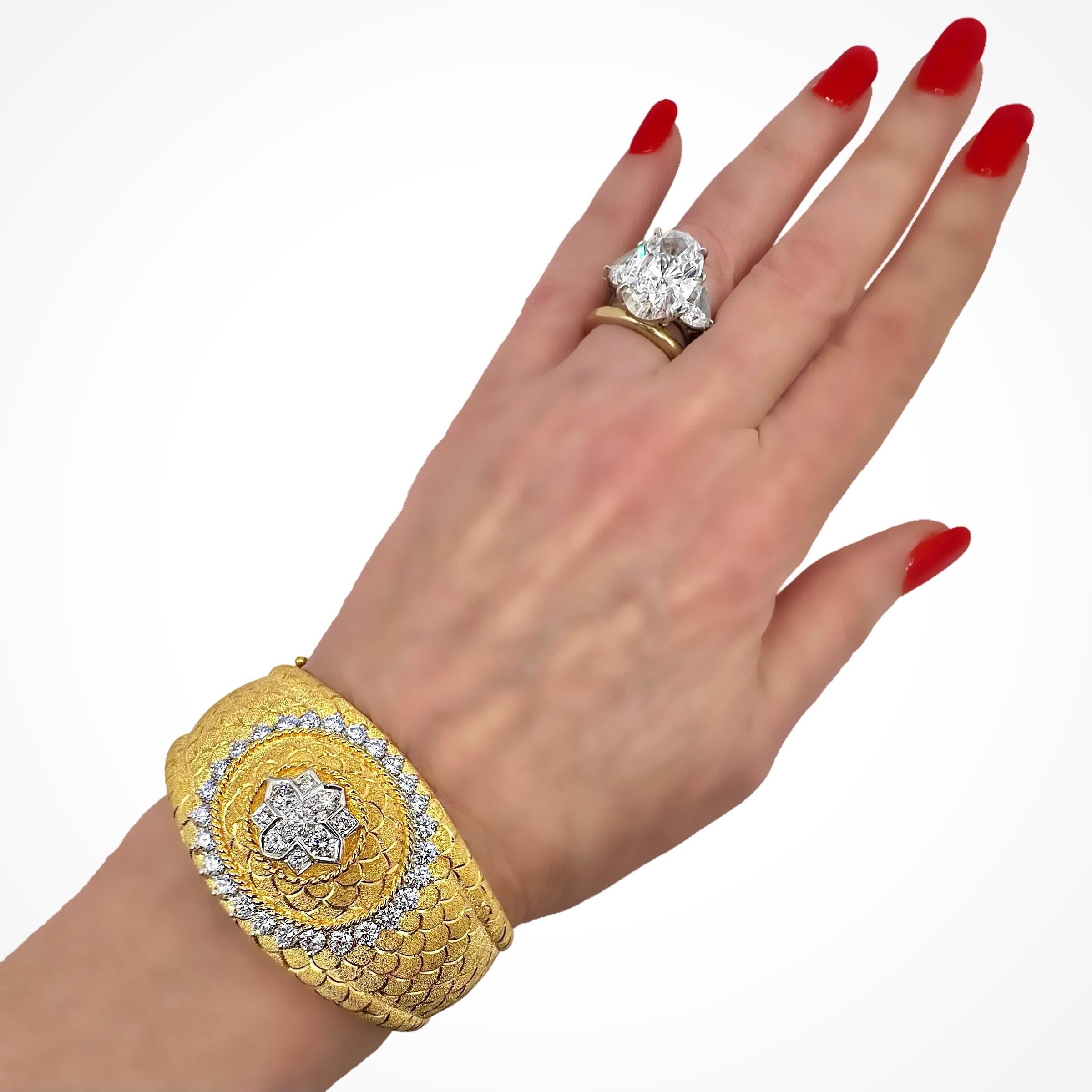 Regal Design, Diamond & Florentine Finish 18K Gold Cuff Bracelet 1.25 Inch Wide For Sale 7