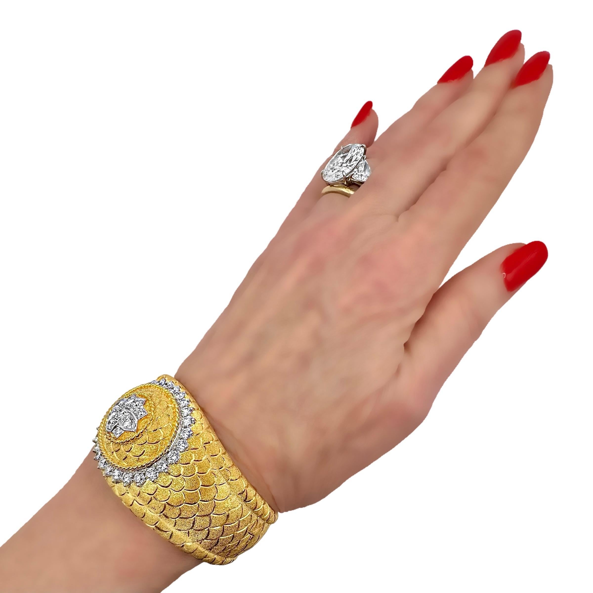 Regal Design, Diamond & Florentine Finish 18K Gold Cuff Bracelet 1.25 Inch Wide For Sale 8