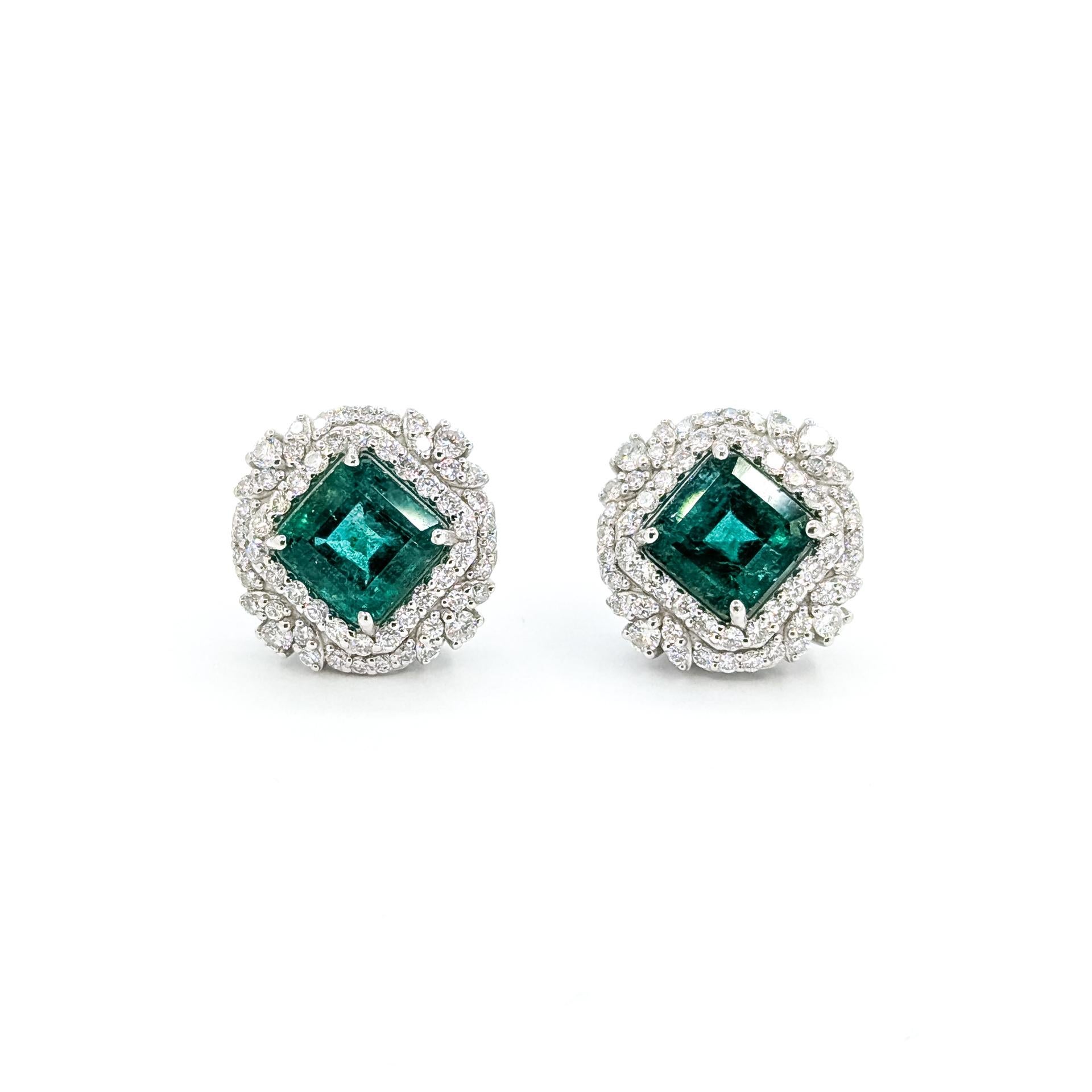 Boucles d'oreilles en platine avec émeraudes et diamants en vente 5
