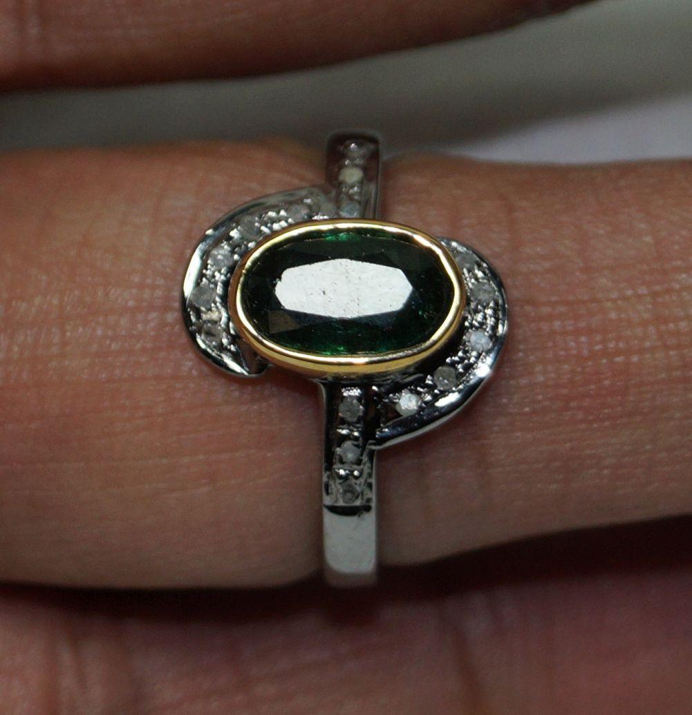Regal Natural rose cut diamond real emerald 925 silver double tone ring In New Condition For Sale In Delhi, DL