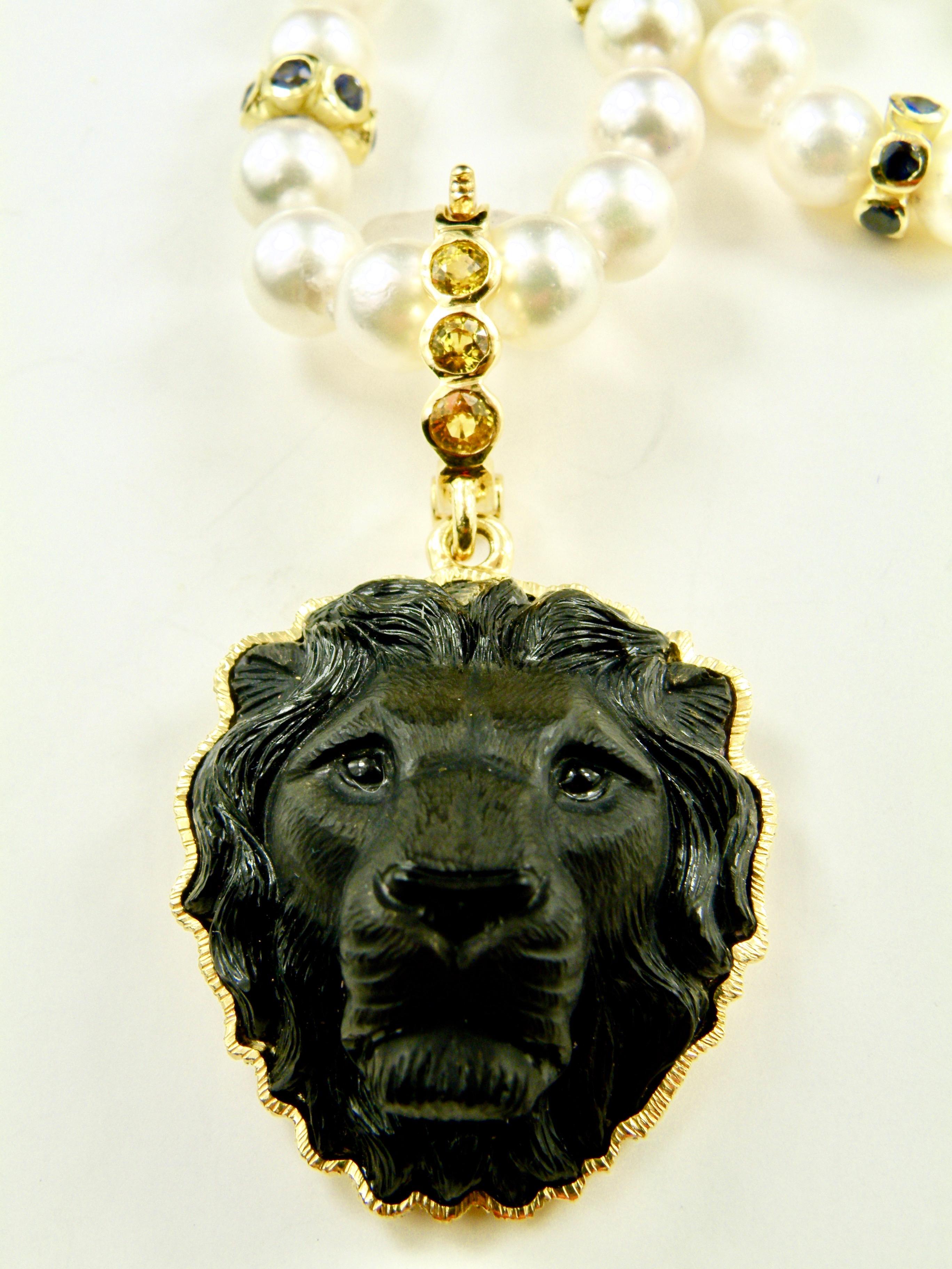 Regal Onyx Lionshead Pendant In New Condition In Cohasset, MA