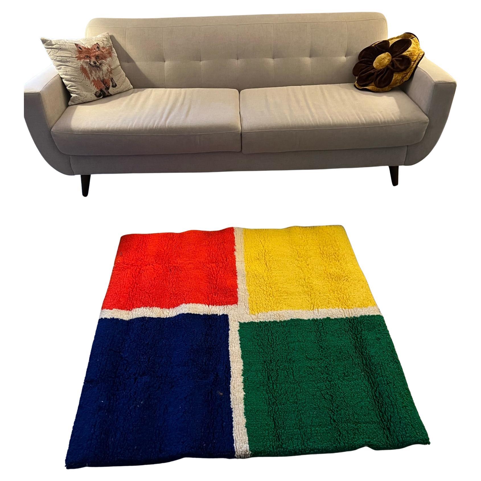 REGAL RUGS North Vernon Indiana Village Square UNUSED Rya Rug Modern Mid Century (tapis moderne du milieu du siècle)