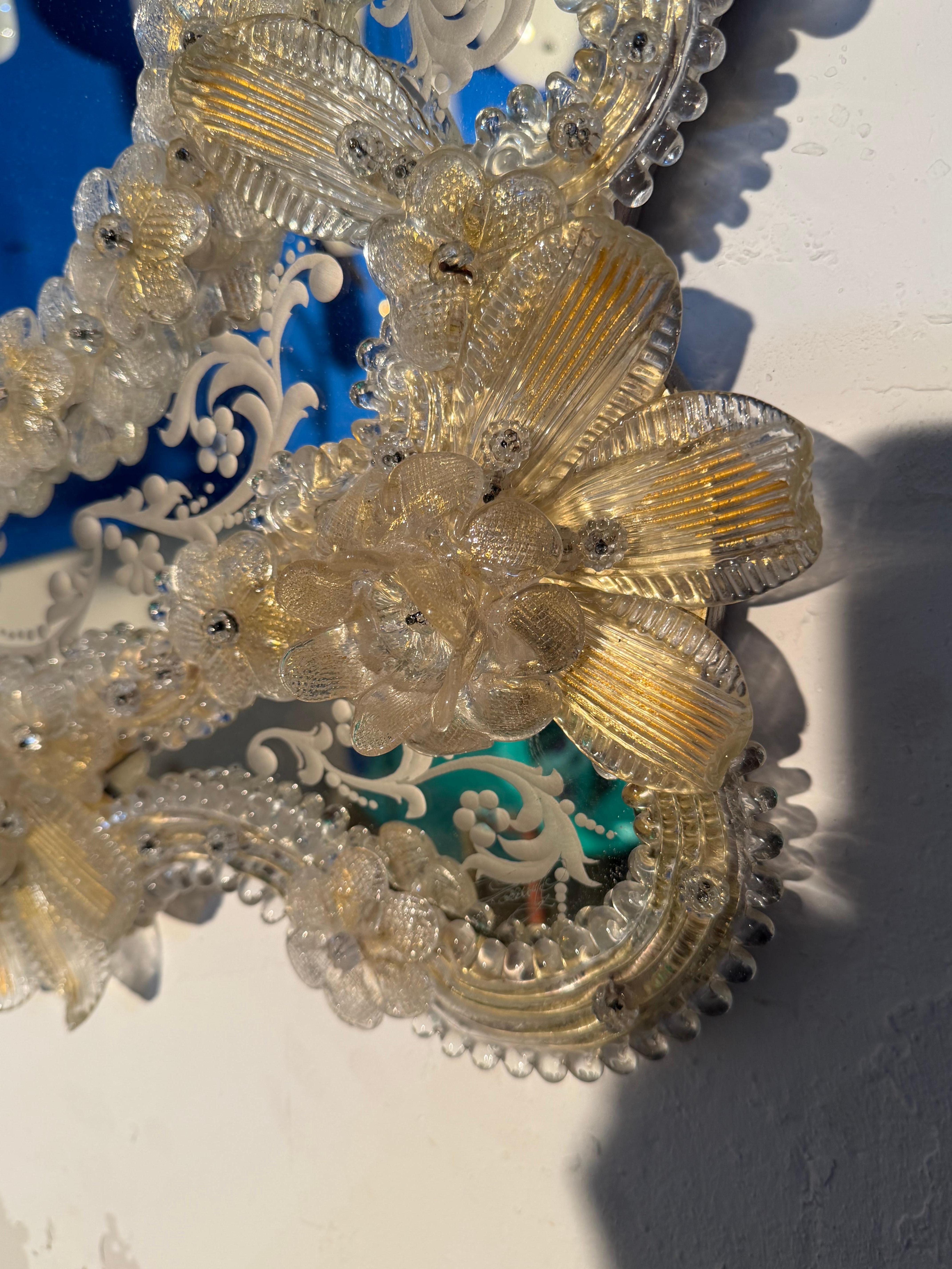 italien Miroir mural vénitien en verre de Murano attribué à Barovier&Toso, années 1940 en vente