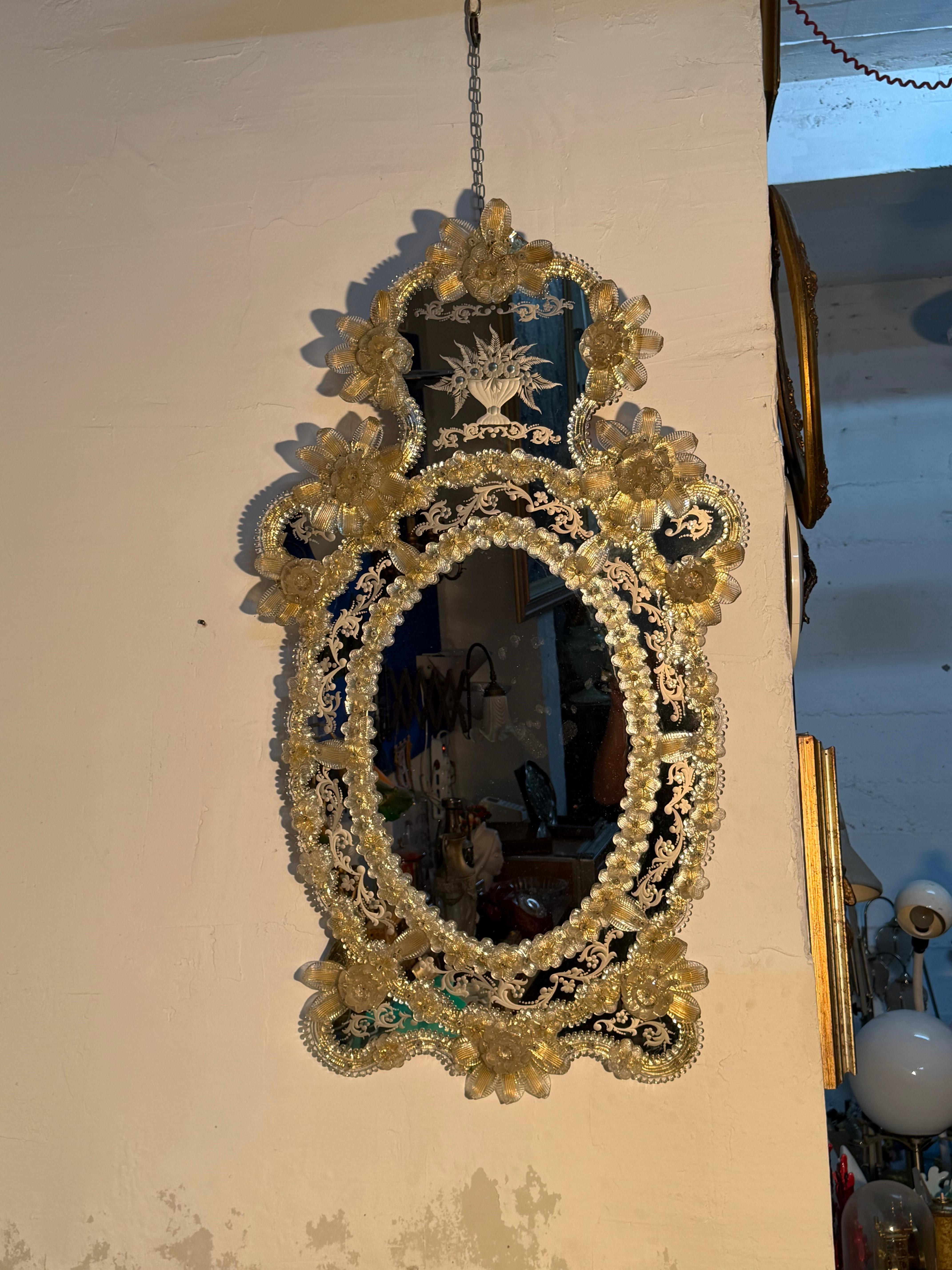 Miroir mural vénitien en verre de Murano attribué à Barovier&Toso, années 1940 en vente 1