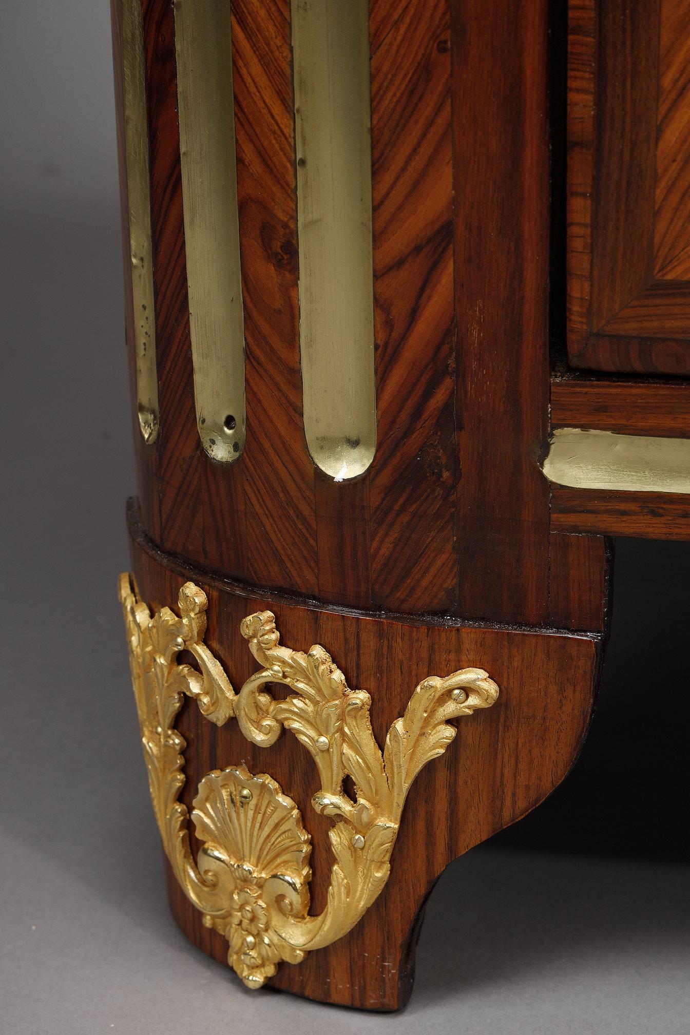 Regence chest of drawers stamped P M , attributed to Pierre Moulin For Sale 6