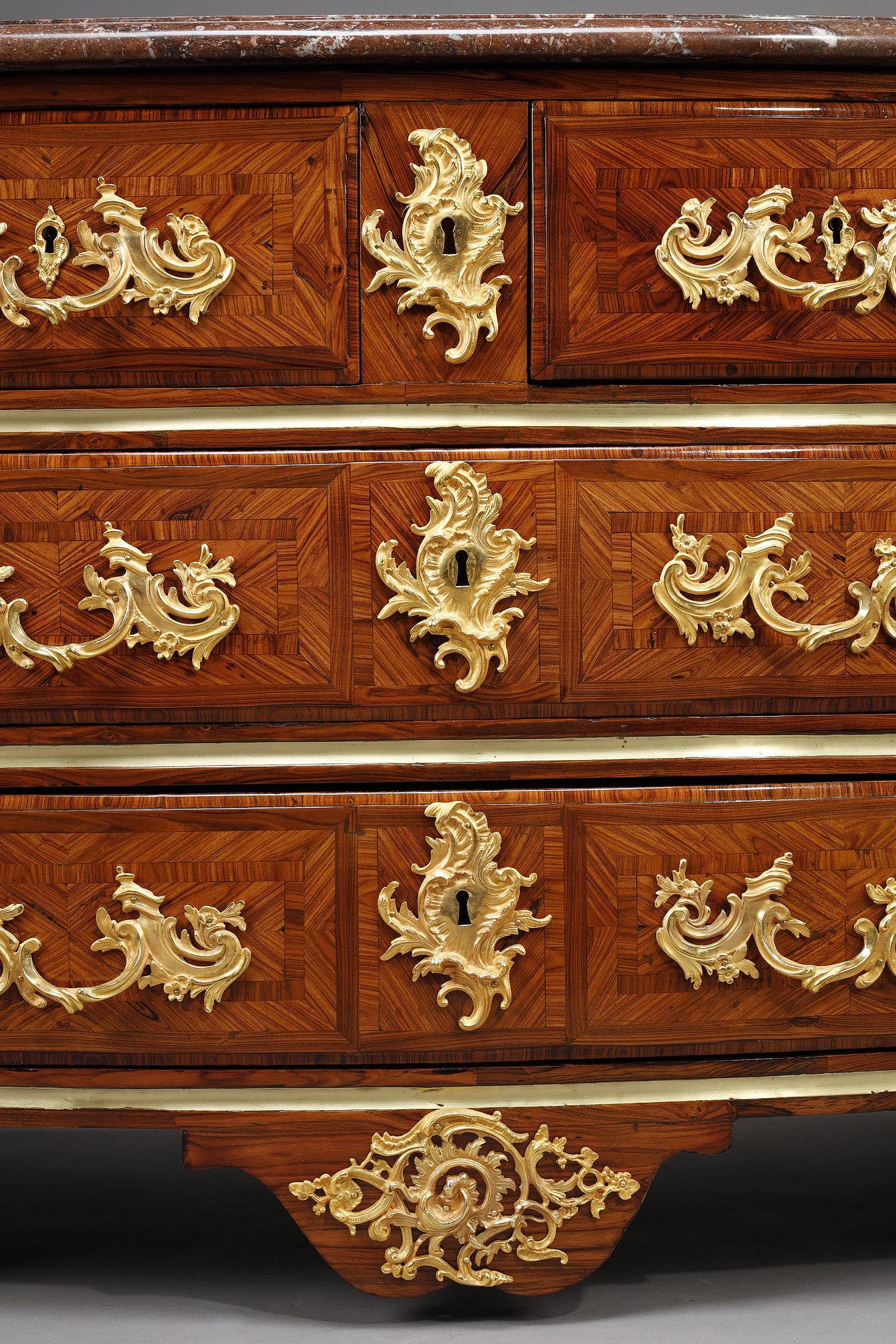Wood Regence chest of drawers stamped P M , attributed to Pierre Moulin For Sale