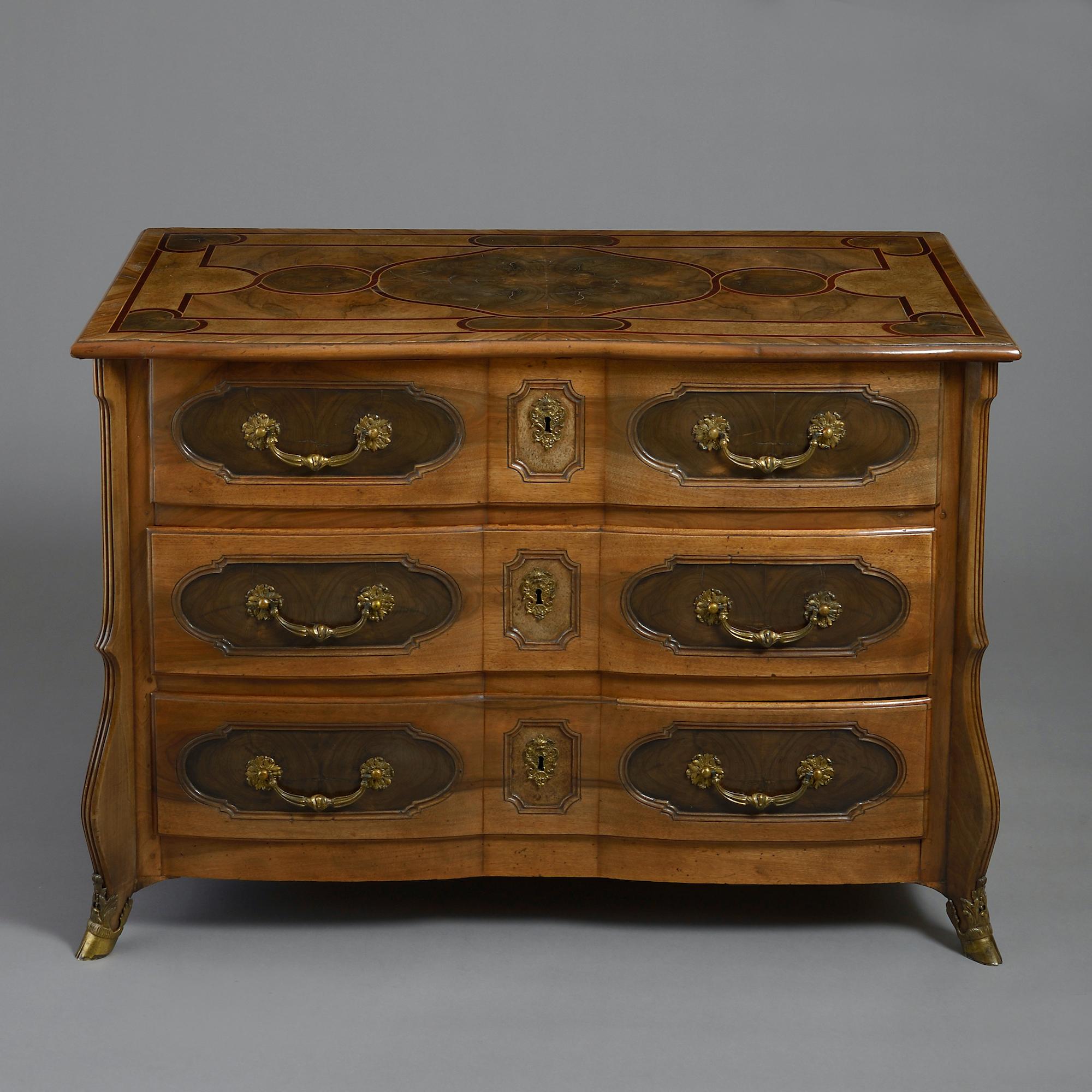 Régence Commode by Thomas Hache In Good Condition For Sale In London, GB
