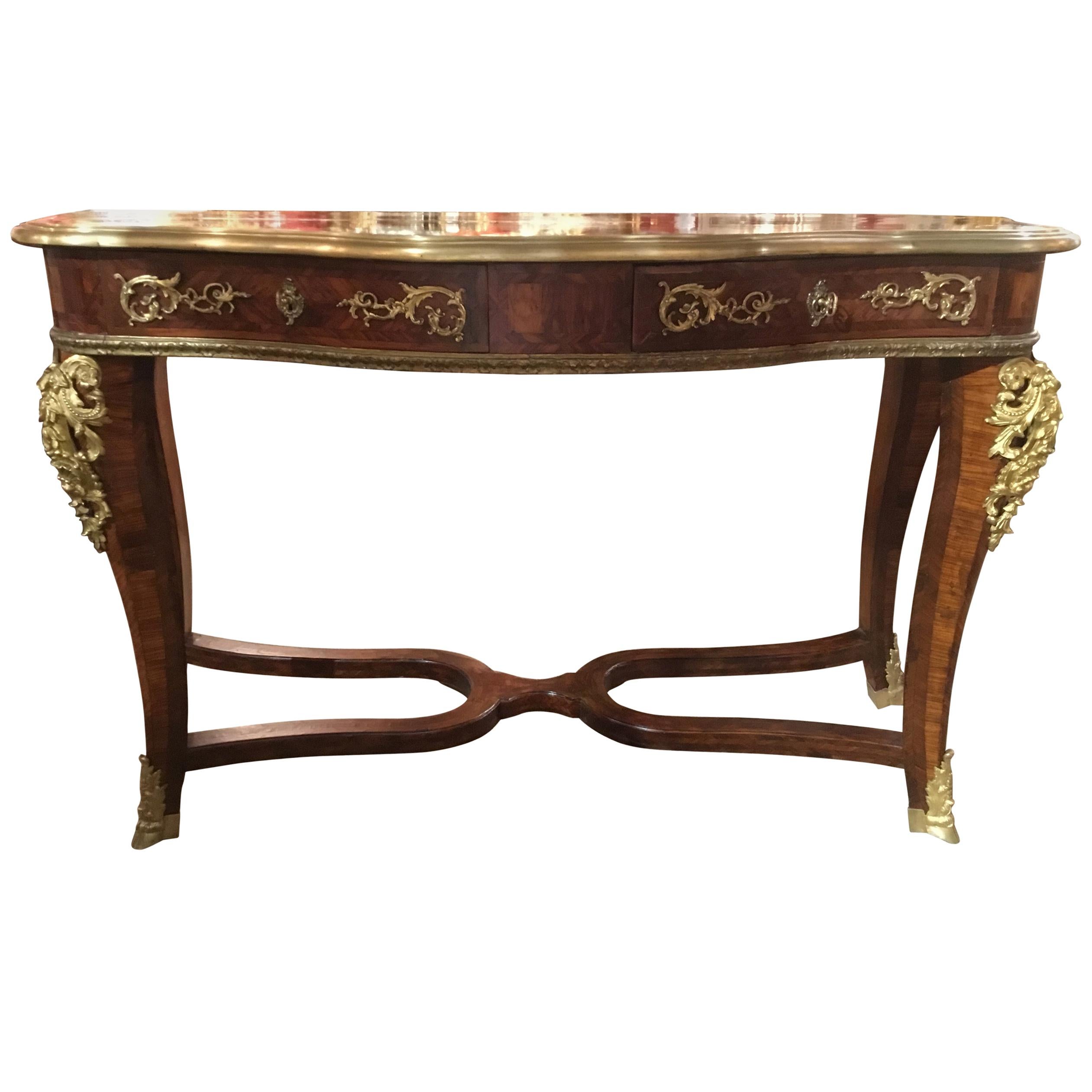 Table console Régence en bois de feuillus marqueté et monté sur bronze doré, 18ème siècle en vente