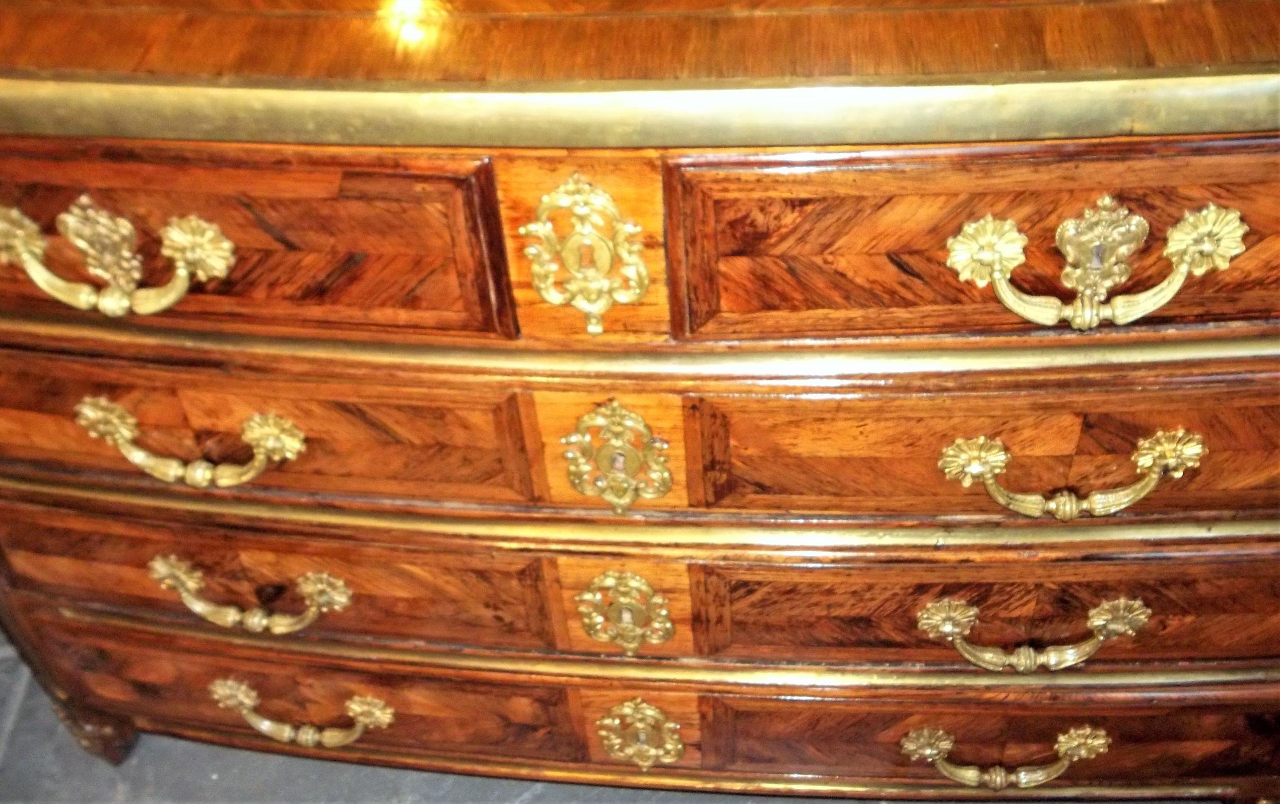 Regence Kingwood Commode Early 18th Century with Gilded Mounts 6