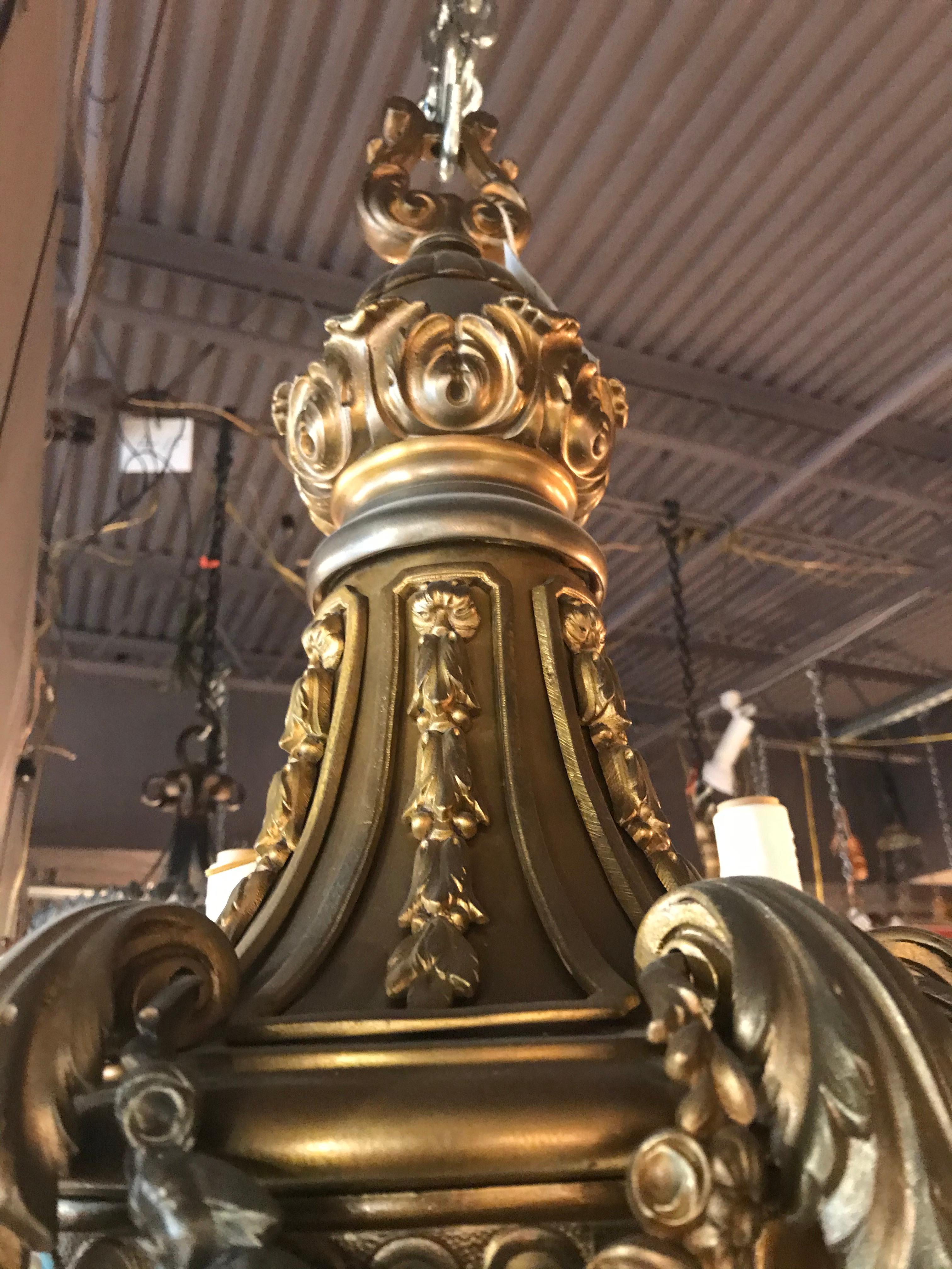 Regence Style Bronze Chandelier In Good Condition For Sale In Atlanta, GA