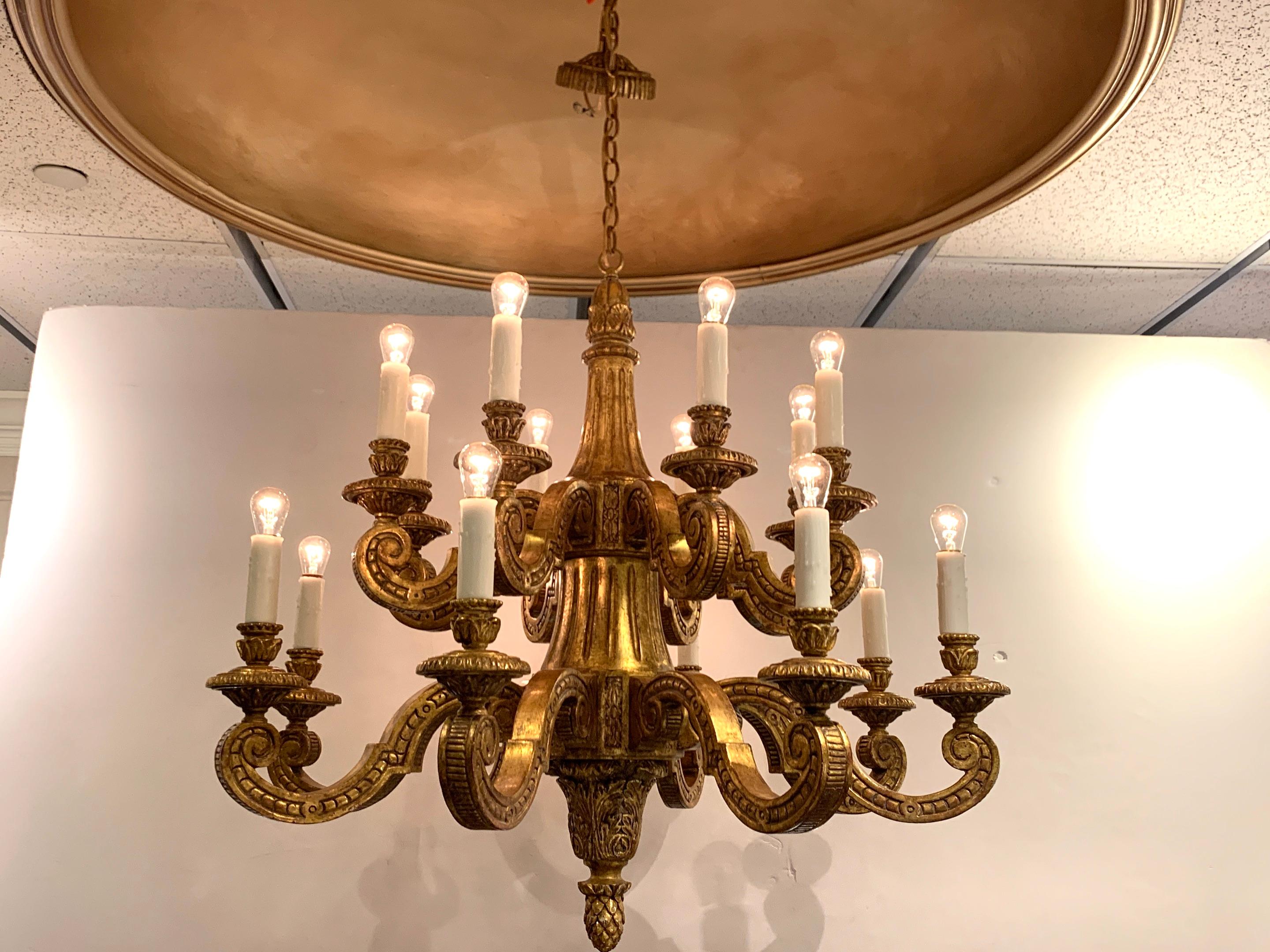 20th Century Regence Style Carved Giltwood Chandelier, 18 Lights For Sale