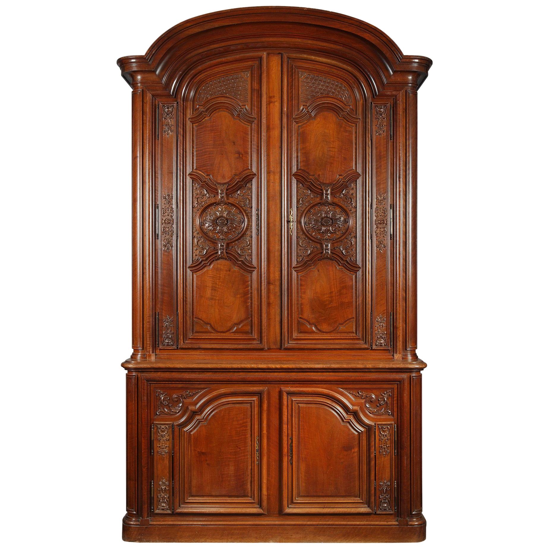 Regence Style Wooden Display-Cabinet by C. Potheau, France, circa 1895 For Sale