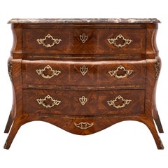 Commode française de style Régence