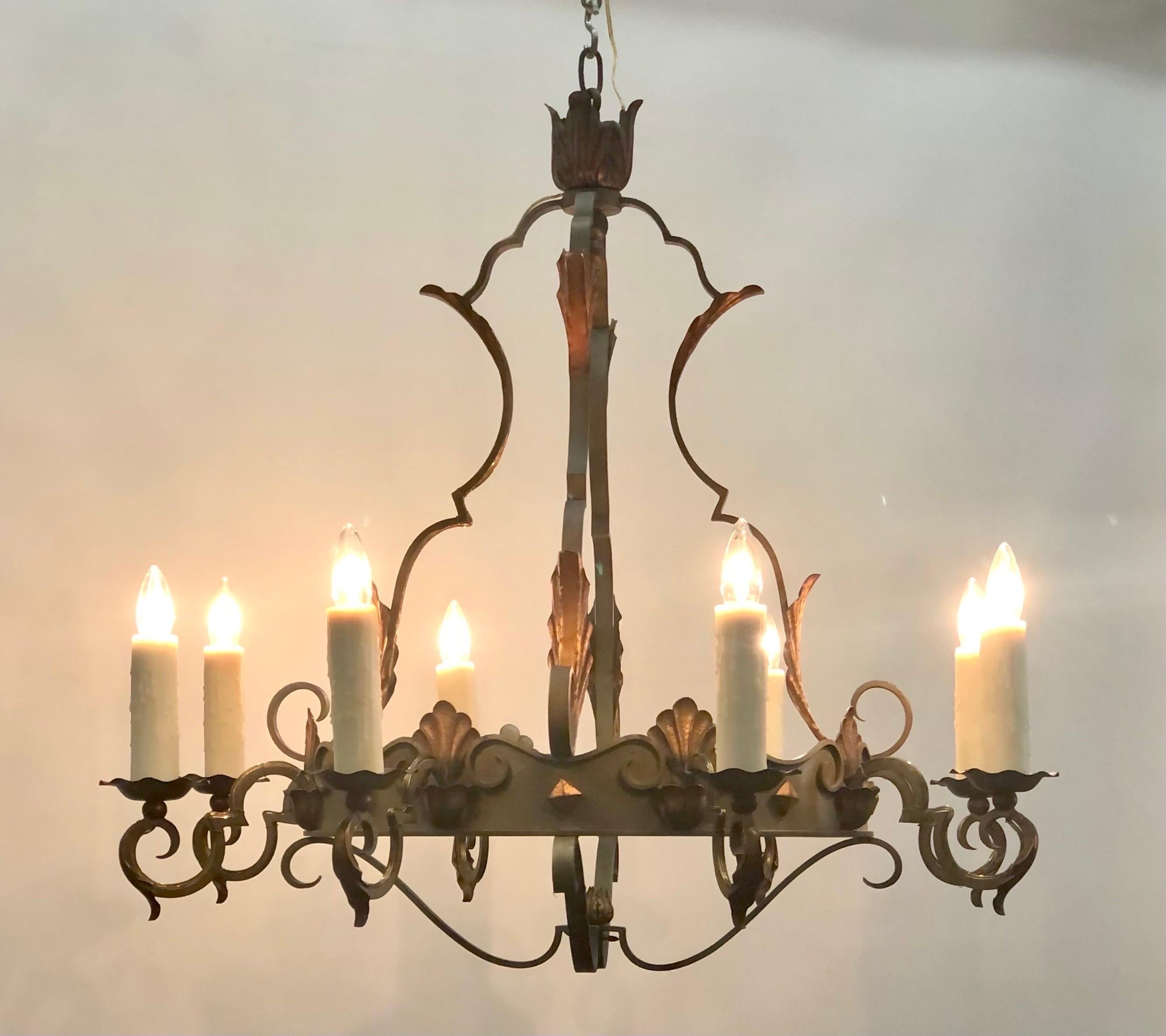 Régence Style French  Tôle  & Wrought Iron Chandelier, Early 20th Century 15
