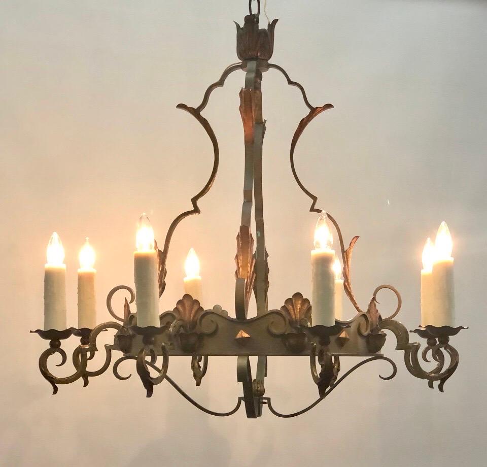 Régence Style French  Tôle  & Wrought Iron Chandelier, Early 20th Century In Good Condition In Charleston, SC