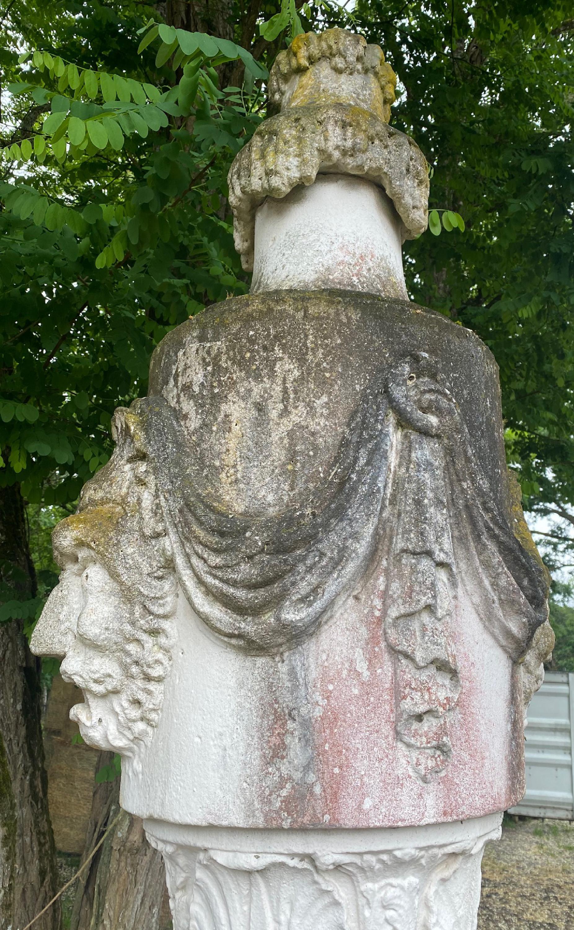 Regence-Gartenbrunnen im Regence-Stil mit doppeltem Becken aus Stein (19. Jahrhundert) im Angebot