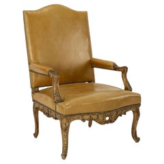 Sillón de madera dorada estilo Regence Sillón de madera dorada estilo Regence