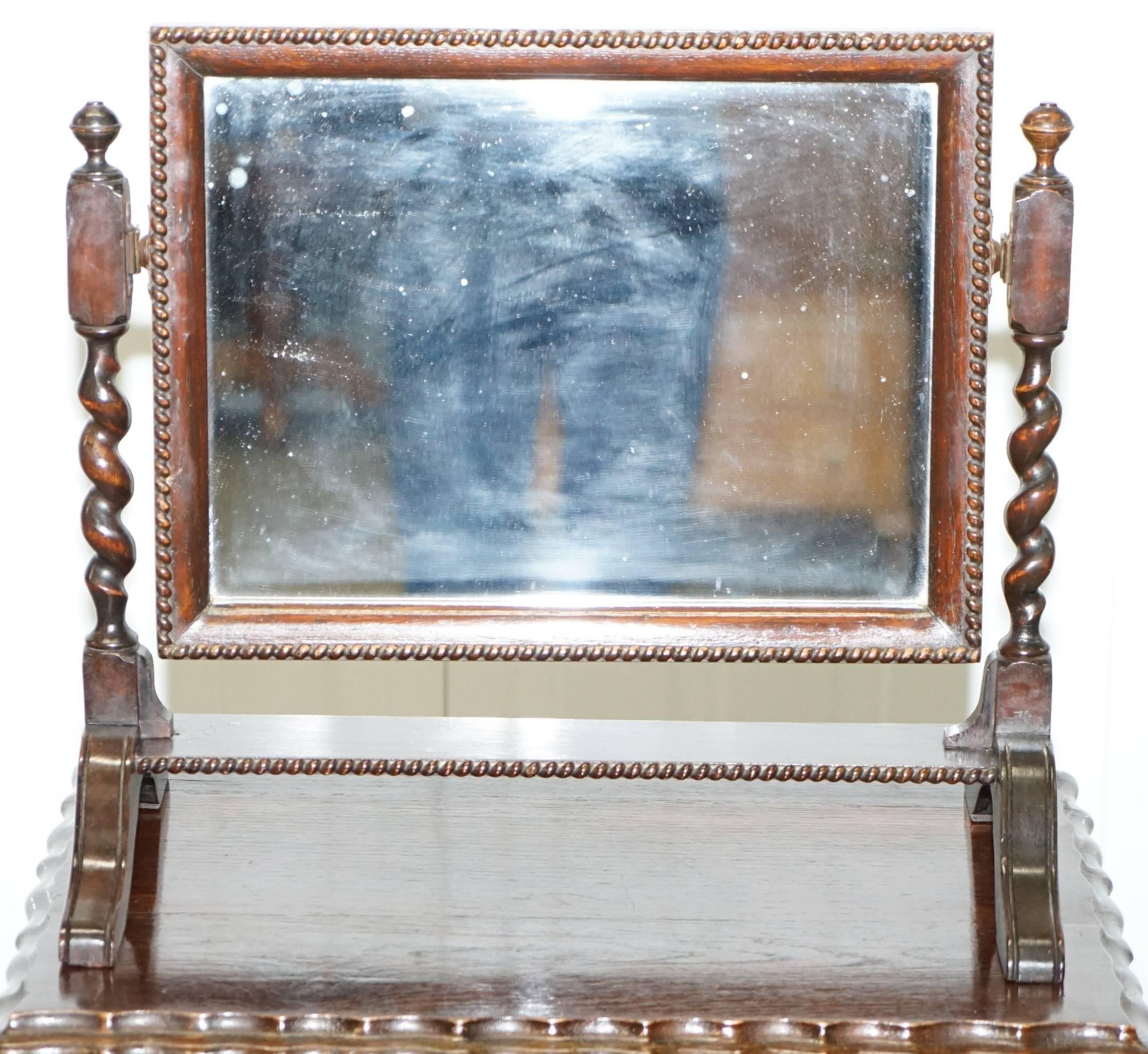 We are delighted to offer for sale very nice Regency table top cherval mirror with barley twist frame and original plate glass.

A sweet little piece in great condition throughout for the period, the movement is nice, the glass free from any