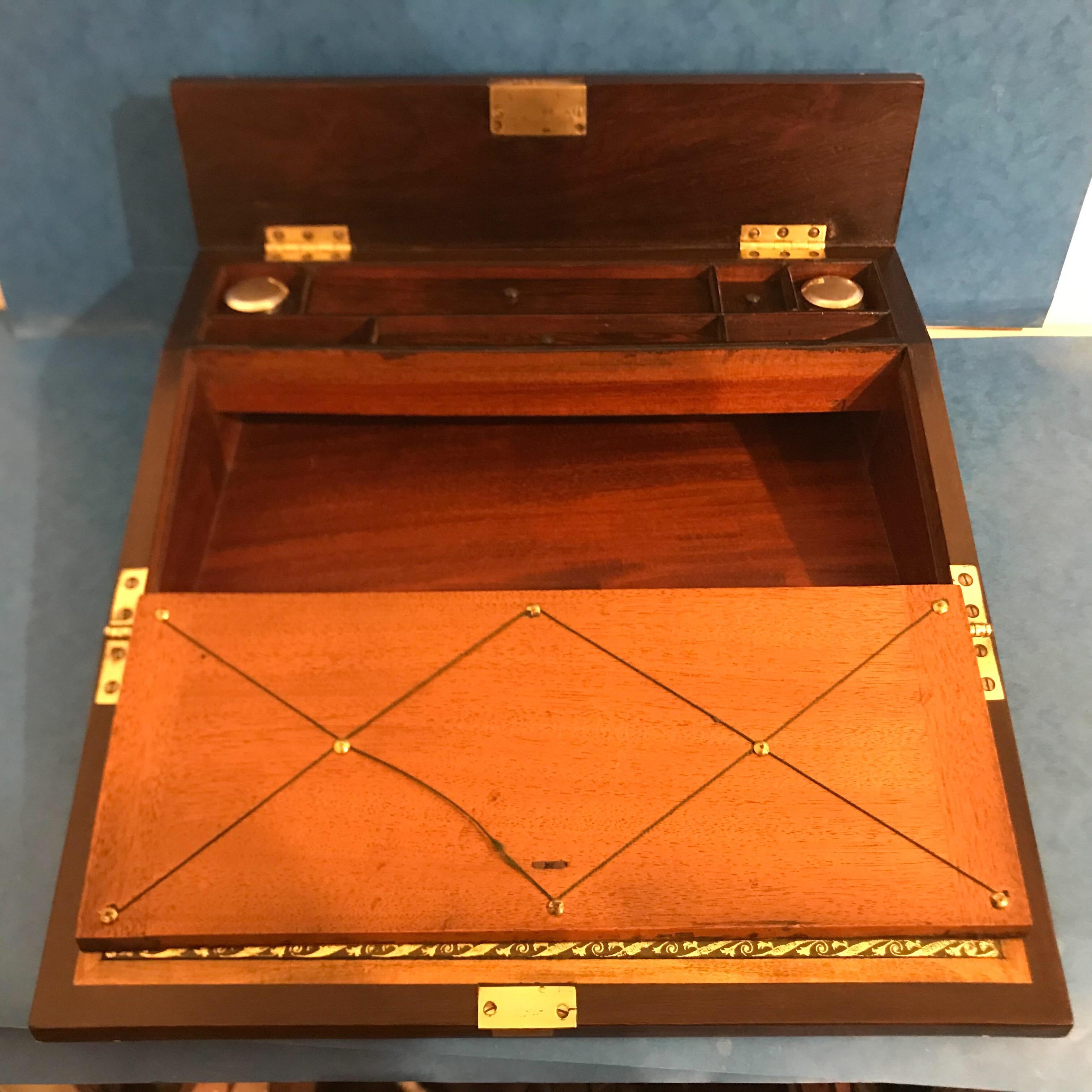 Regency 1820 Brass Inlaid Rosewood Lap Desk For Sale 6