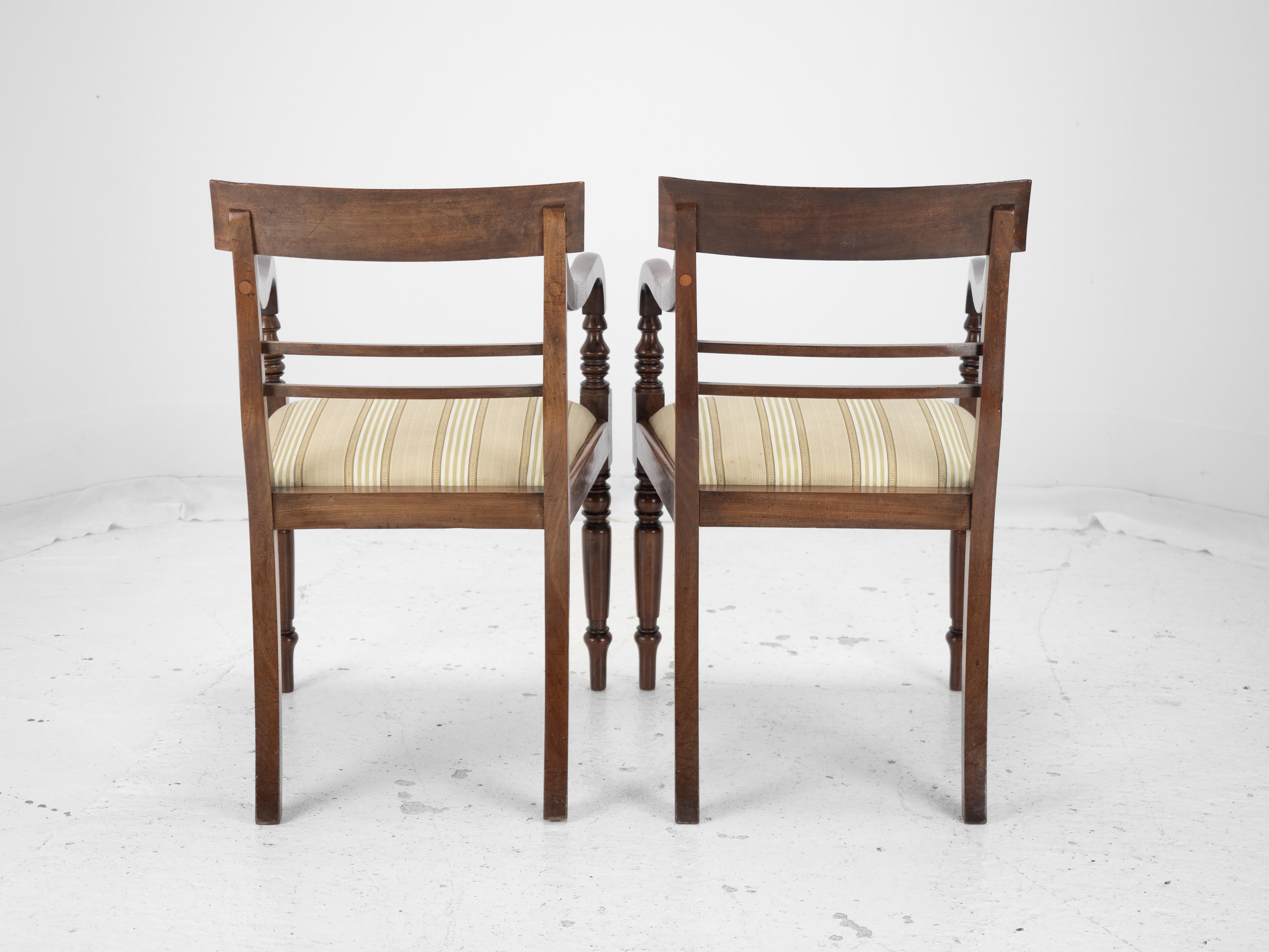 Regency Mahogany Pair of Elbow Chairs Carvers c.1820 (Georgian Dining Armchairs) For Sale 1