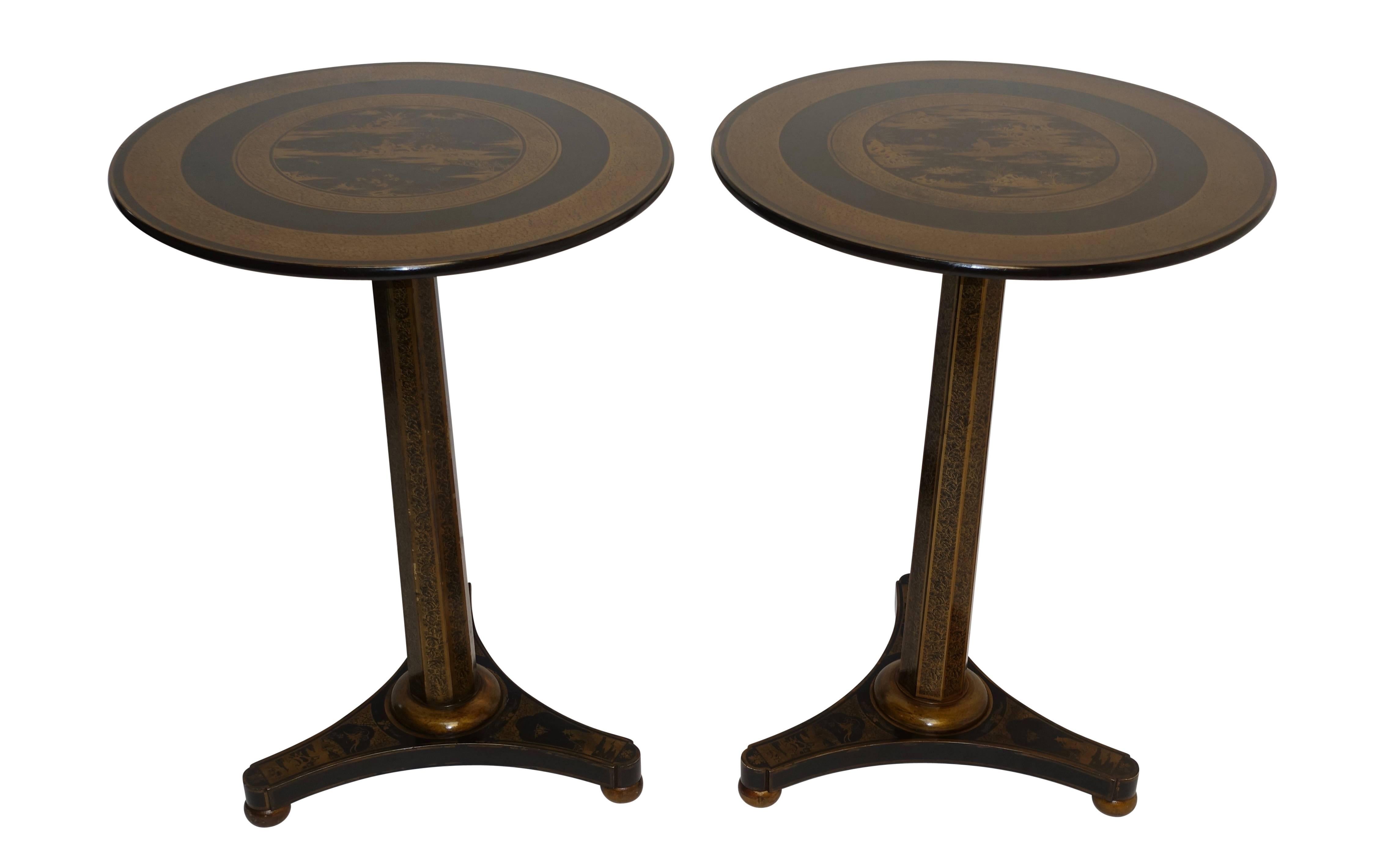 19th Century Regency Black Lacquer Side Tables with Chinoiserie Decoration, circa 1840, Pair