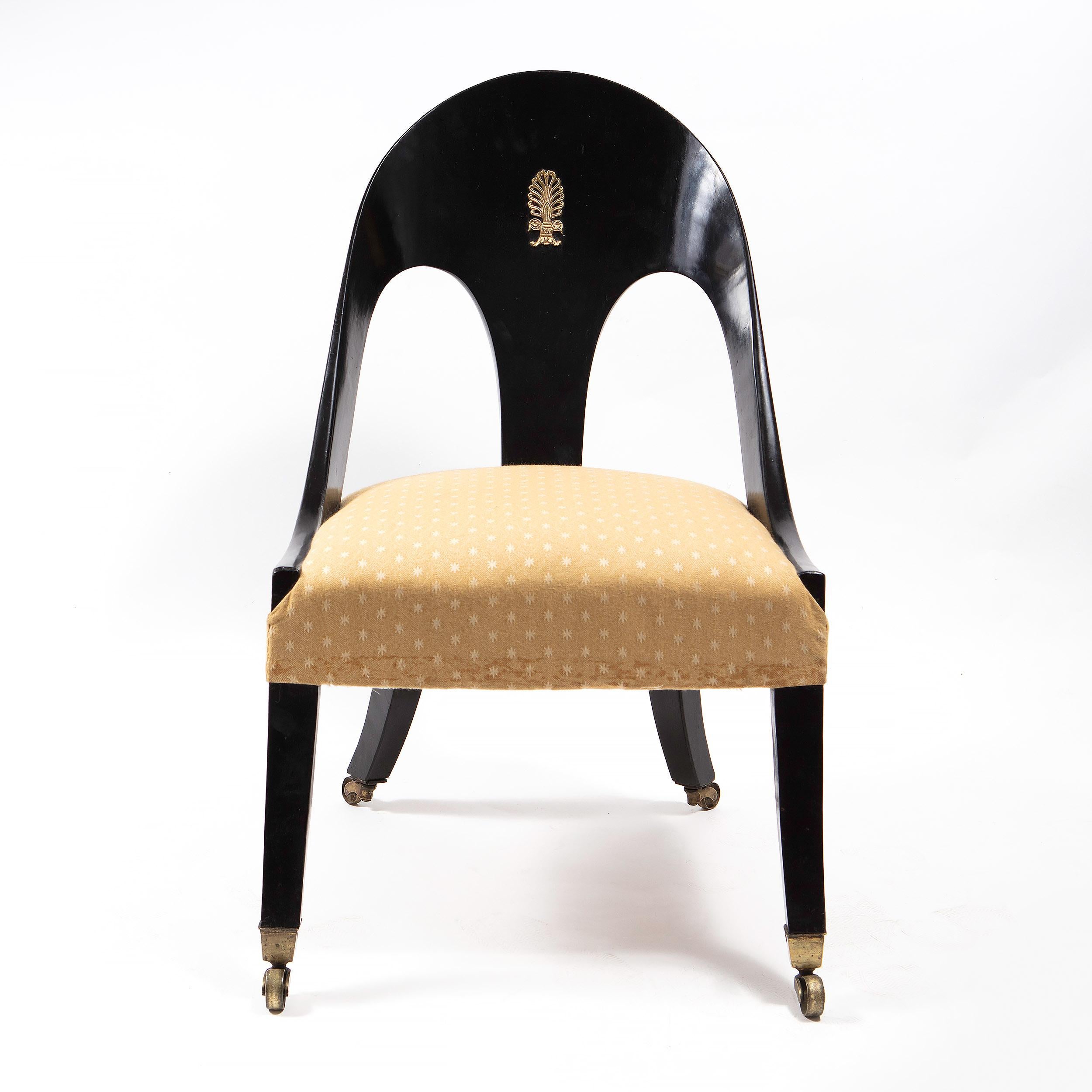 Regency Black Lacquer Spoonback Chair In Good Condition In London, by appointment only