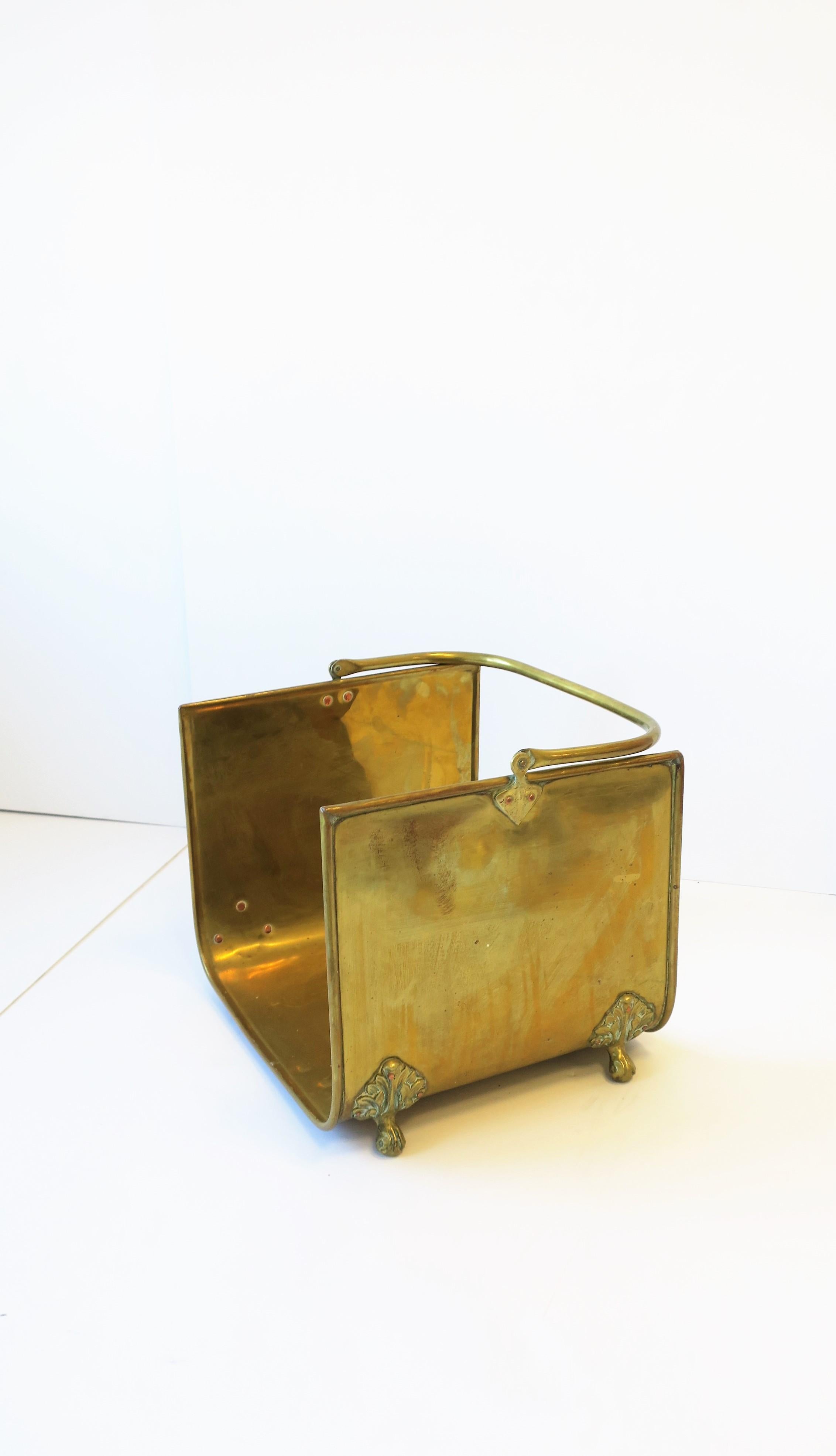 brass wood holder