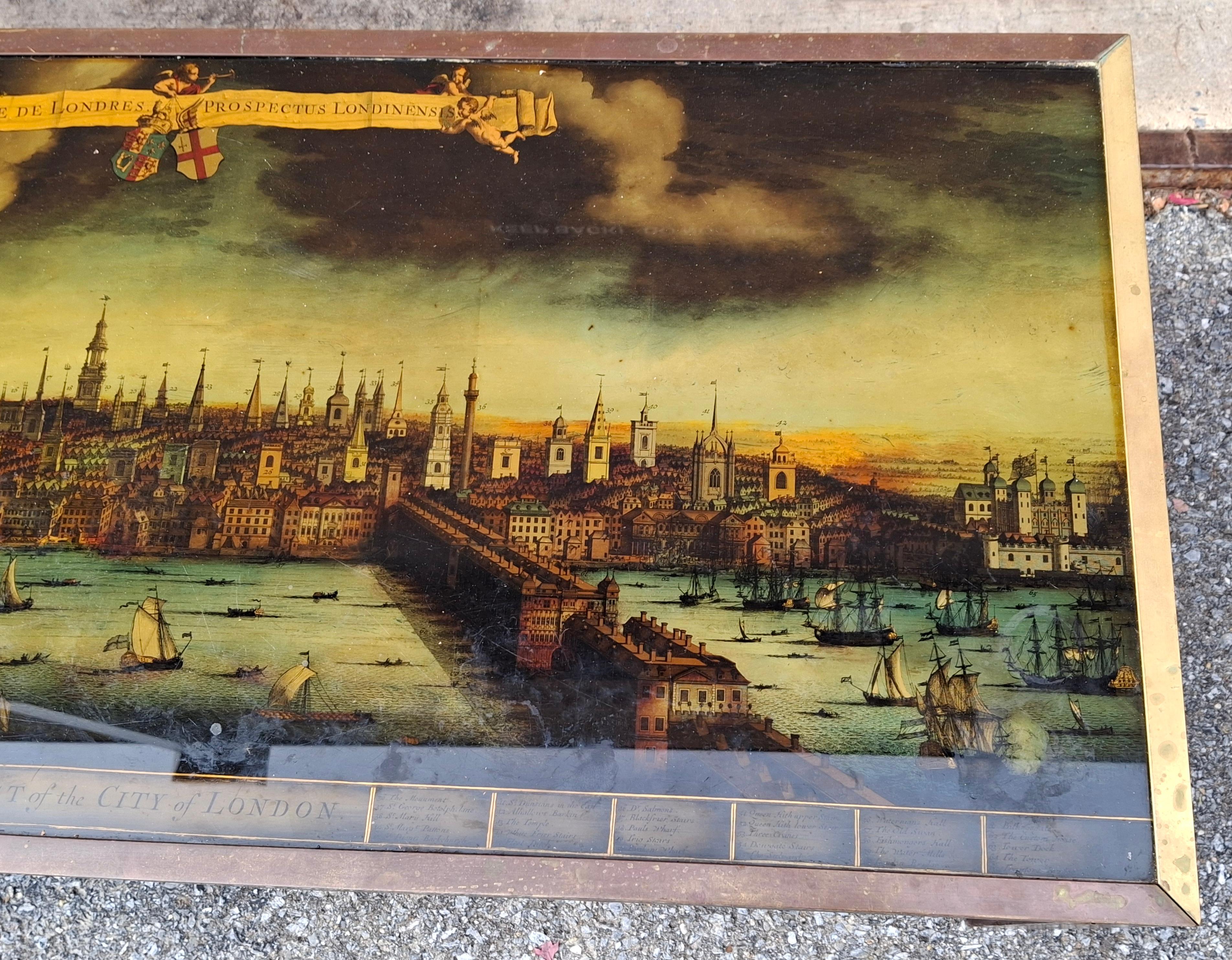 Table basse de style Régence en acajou incrusté de laiton, avec plan de Londres imprimé, Circa 1930 en vente 2