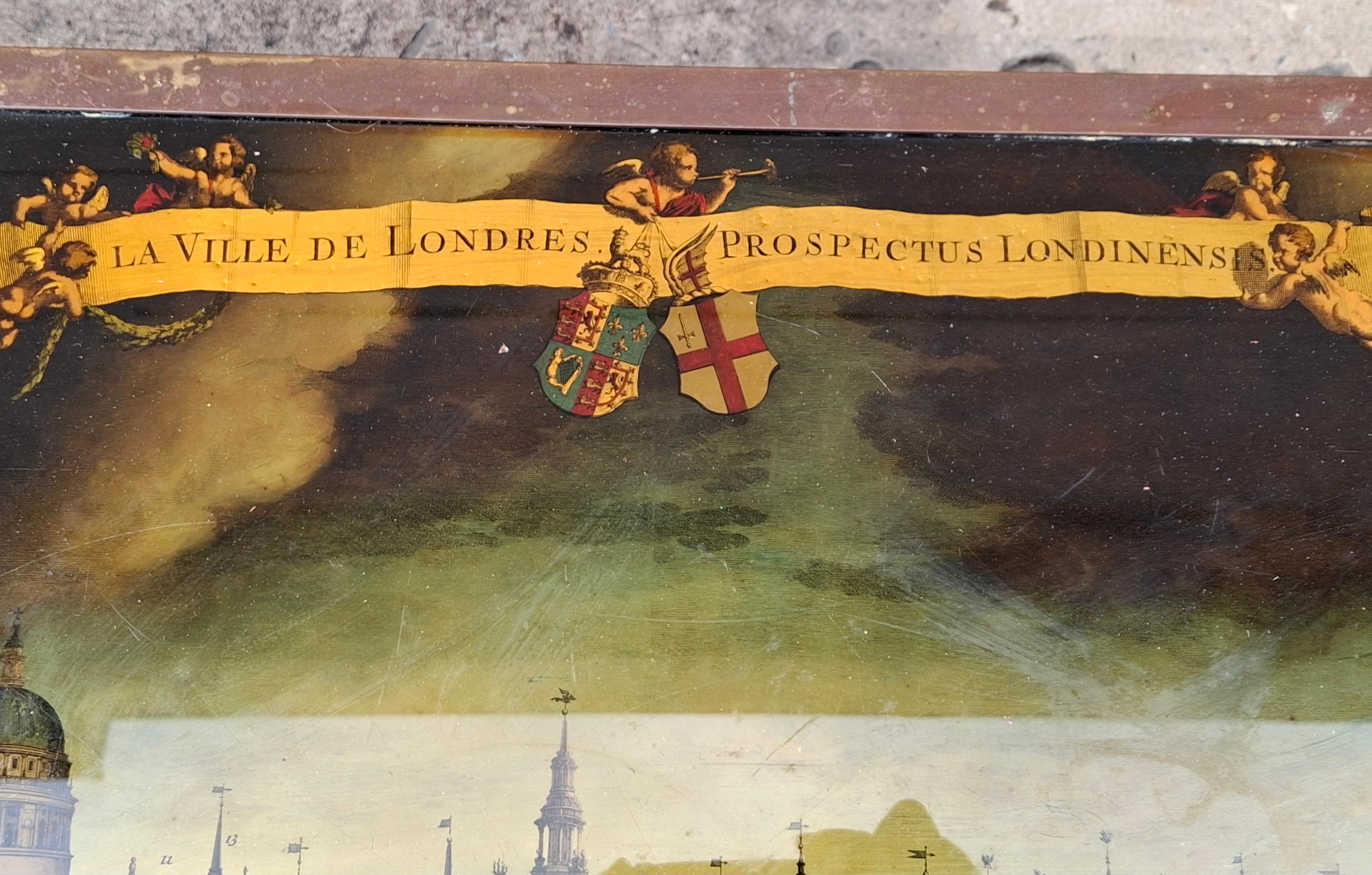 Acajou Table basse de style Régence en acajou incrusté de laiton, avec plan de Londres imprimé, Circa 1930 en vente