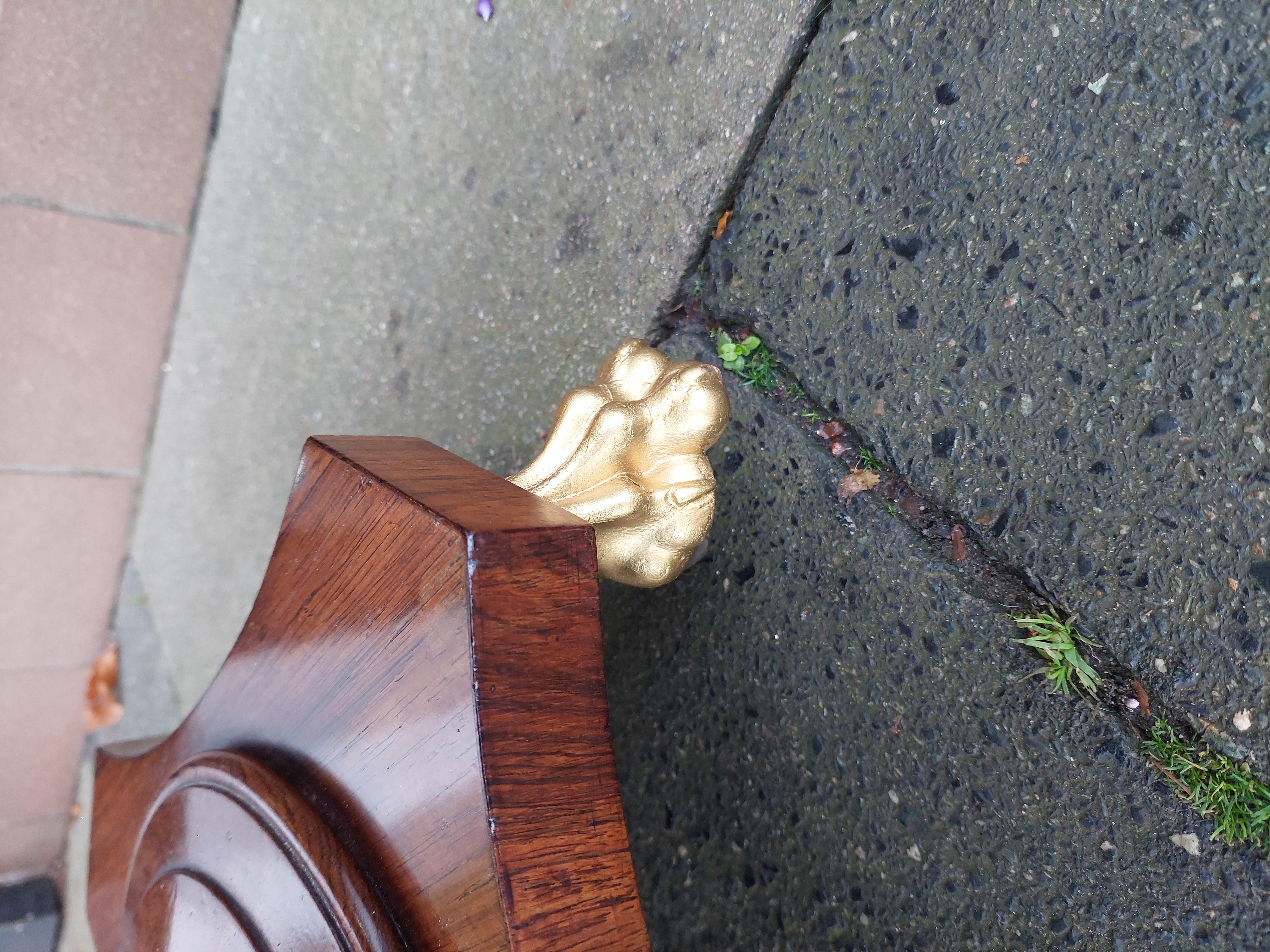 Table de travail en palissandre incrusté de laiton de style Régence en vente 5