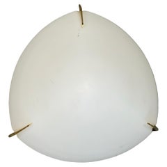 Lampada da soffitto Regency in ottone e vetro bianco, montatura ad incasso in vetro Spagna anni '80