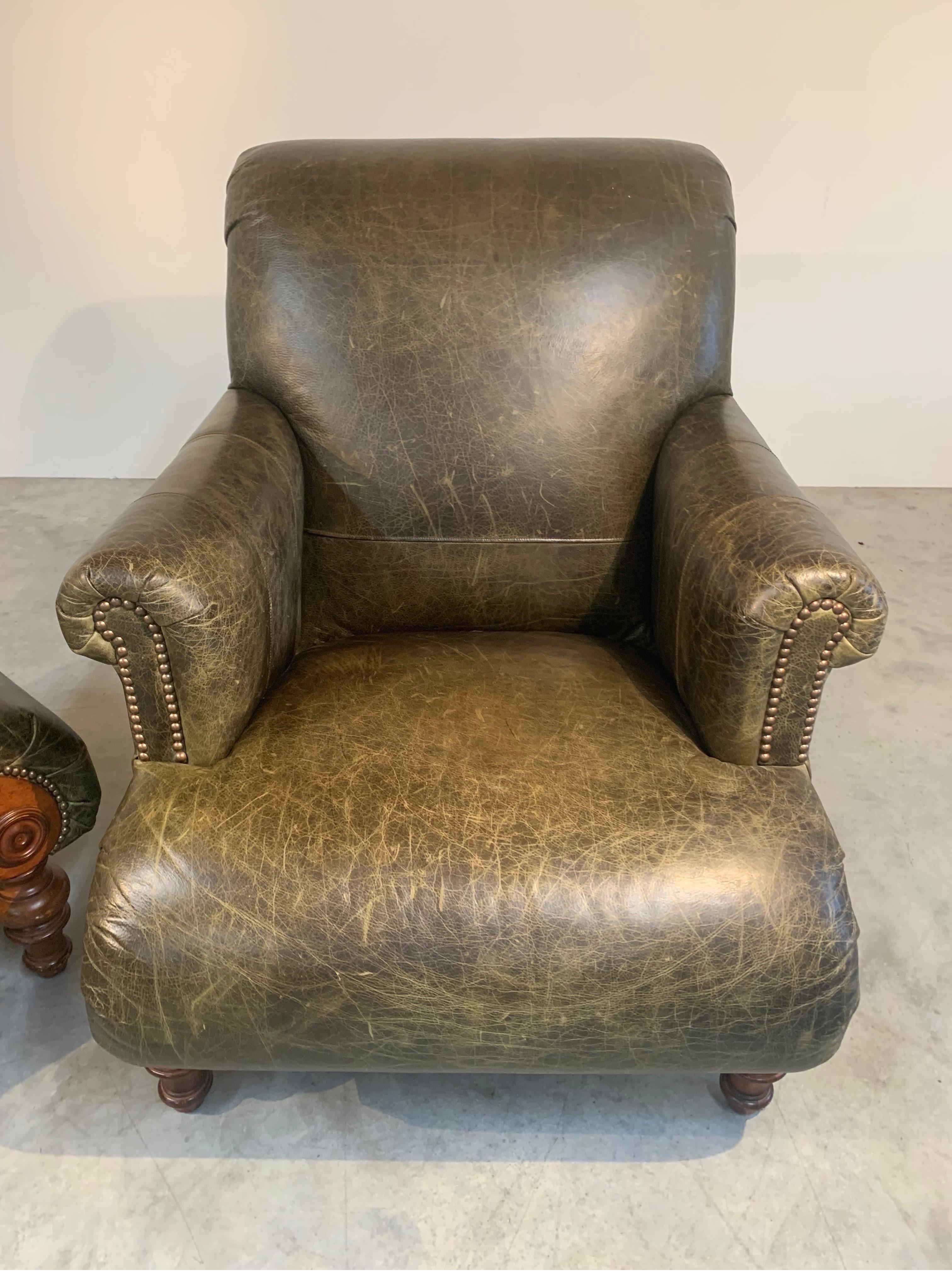 Regency British Colonial Style Drexel Heritage Lounge Chair & Ottoman In Good Condition In Southampton, NJ
