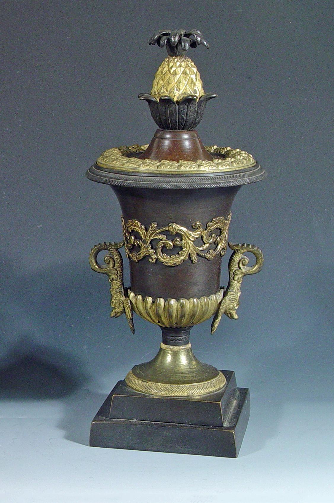 Regency Bronze and Ormolu Candlestick Urns with Pineapple Reversible Tops For Sale 1