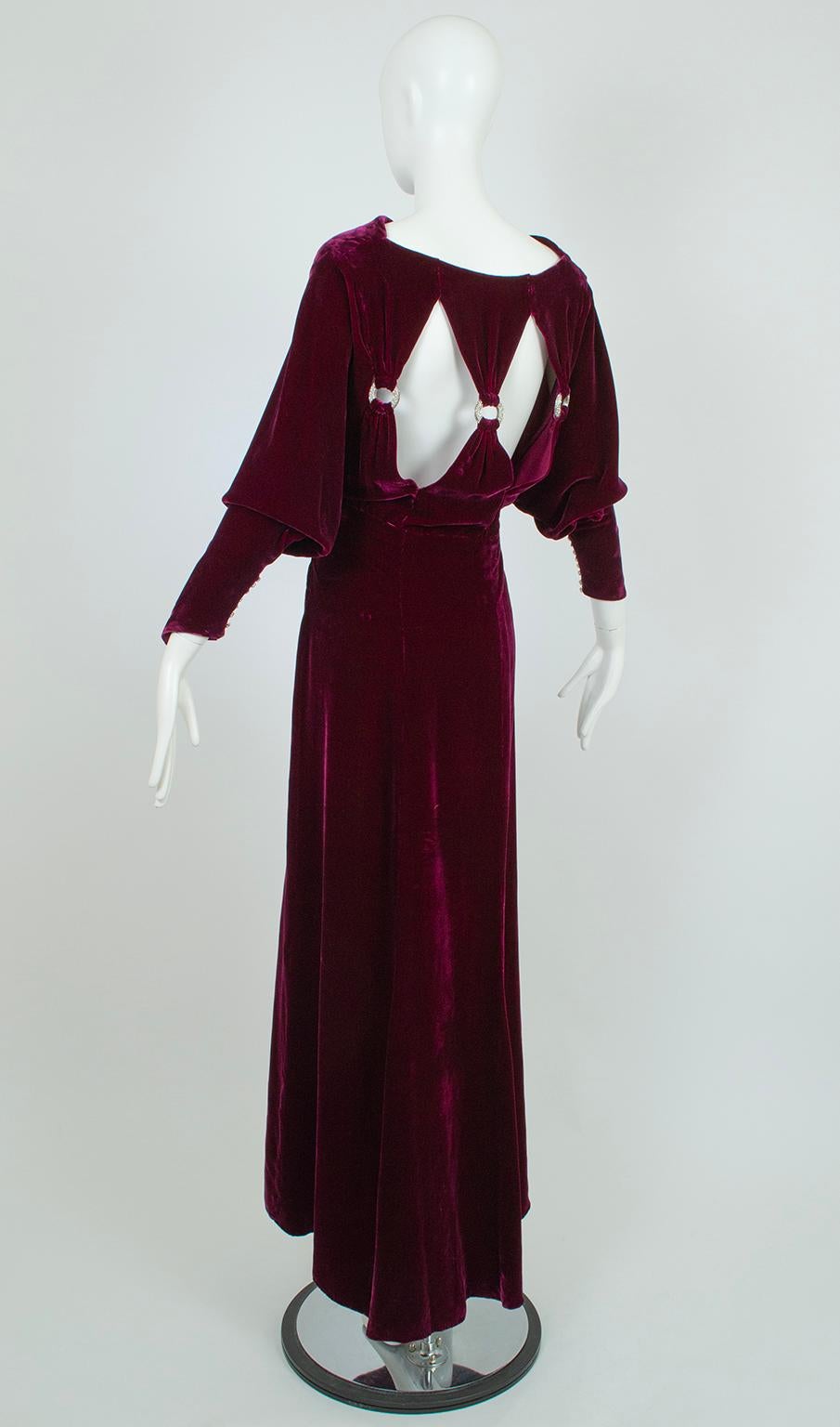 Women's Regency Burgundy Silk Velvet Jeweled Cutout Back Bias Gown with Train – L, 1930s For Sale
