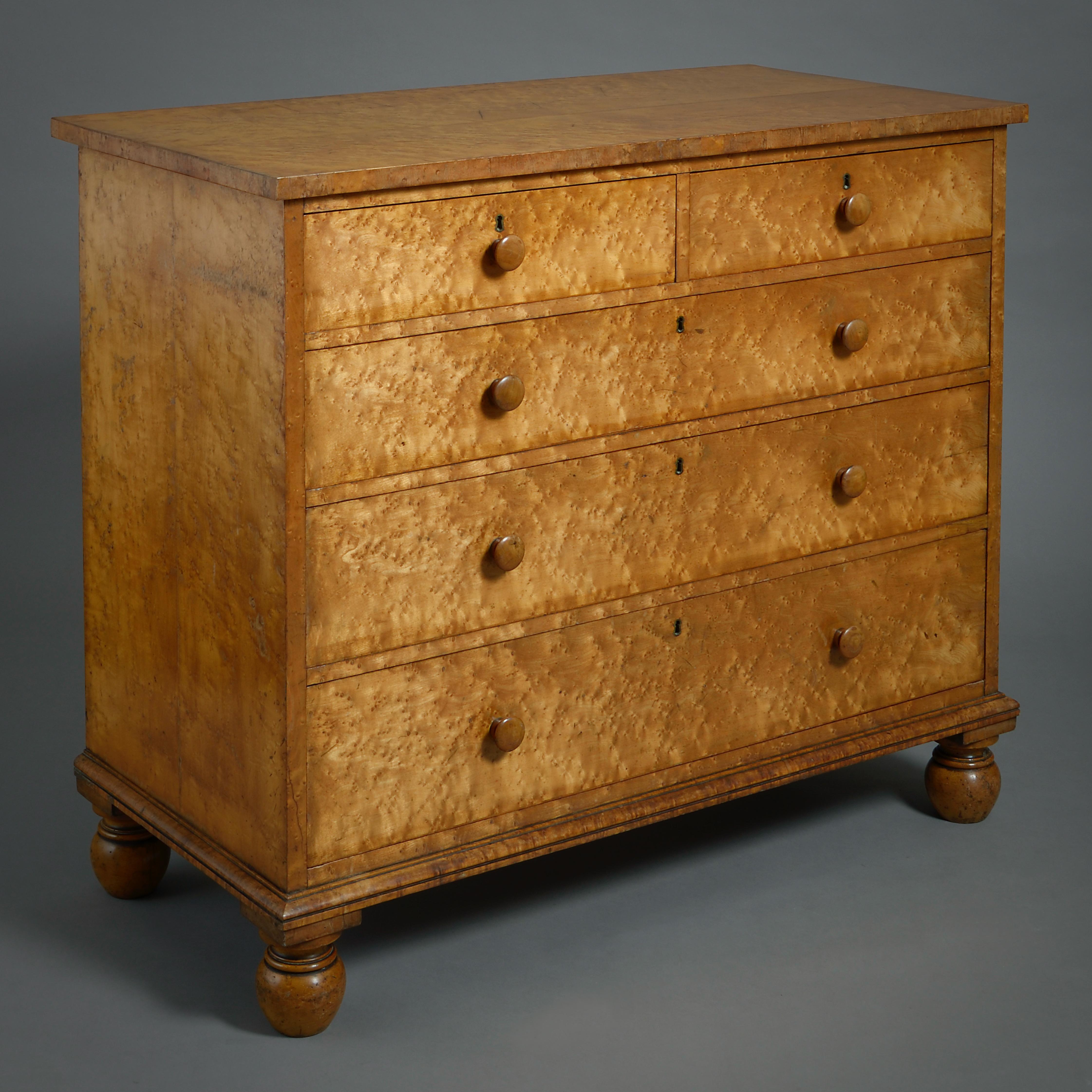 Regency Burr-Maple Chest of Drawers In Good Condition For Sale In London, GB