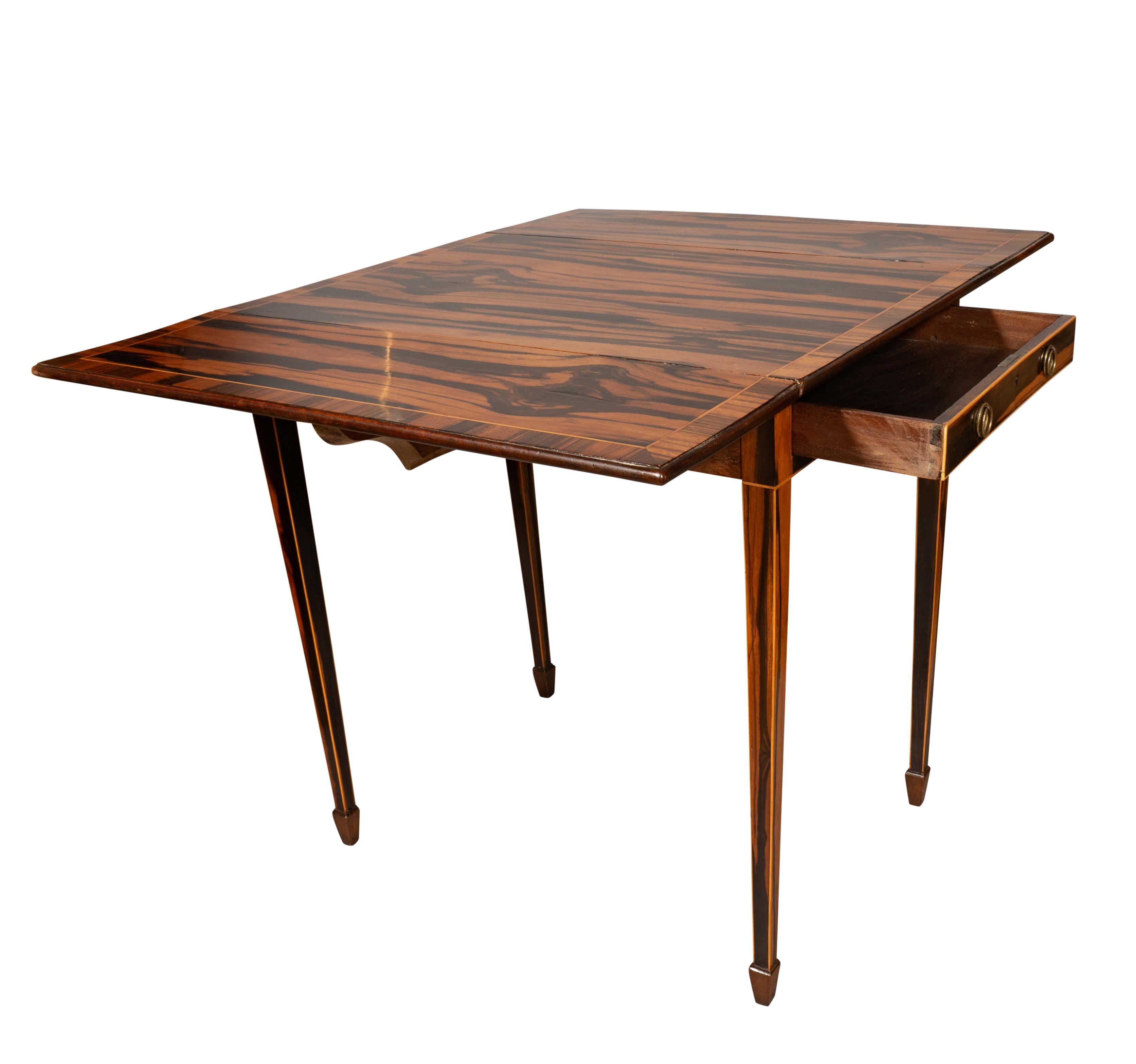 Mesa Regency Calamander Pembroke en Bueno estado para la venta en Essex, MA