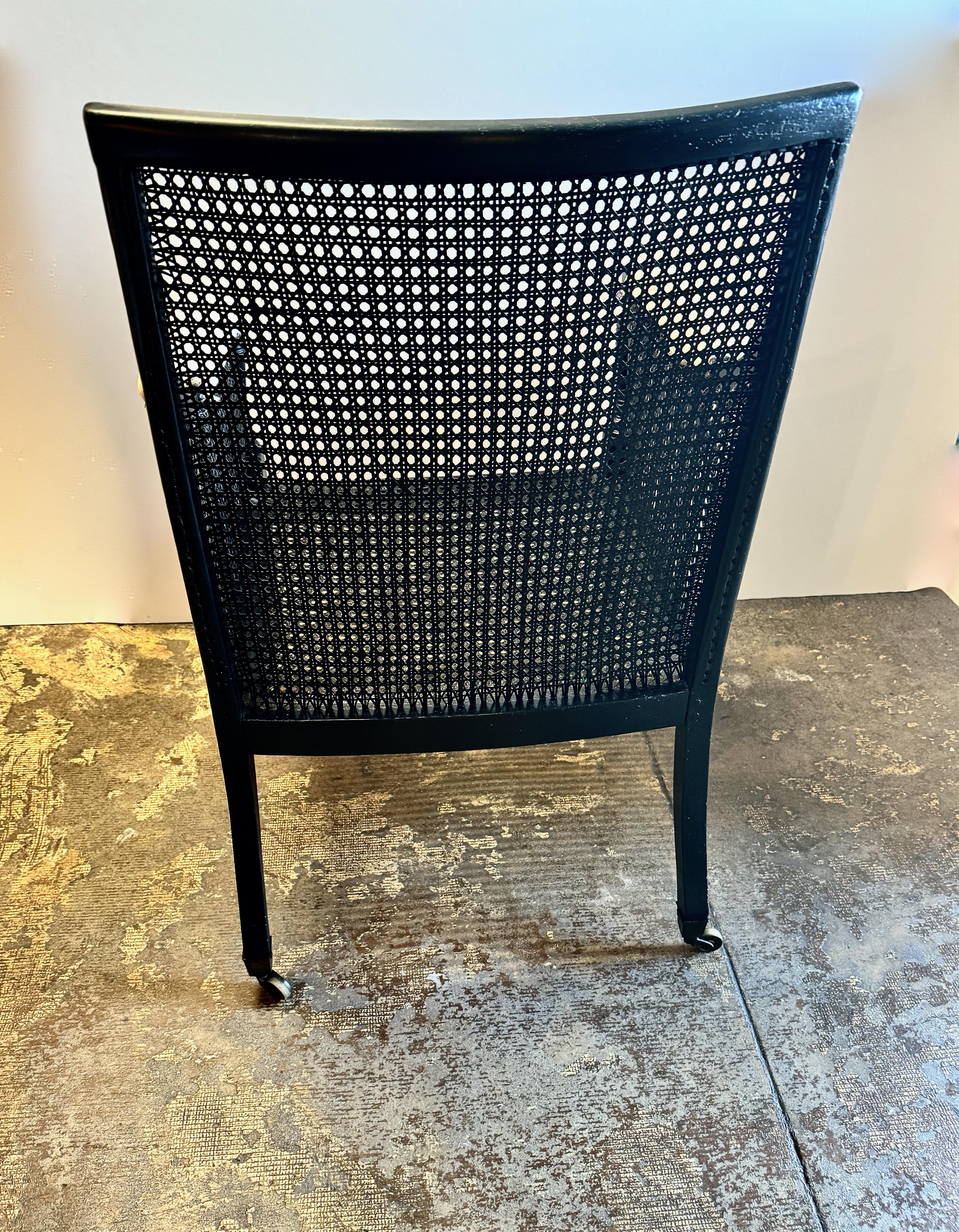 Début du XIXe siècle Regency Caned Library Chair, c. 1800-1810 en vente