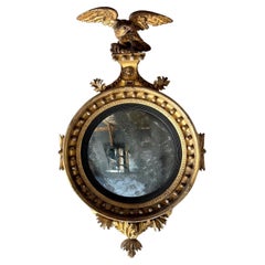 Espejo de Pared Convexo de Giltwood Tallado Regency