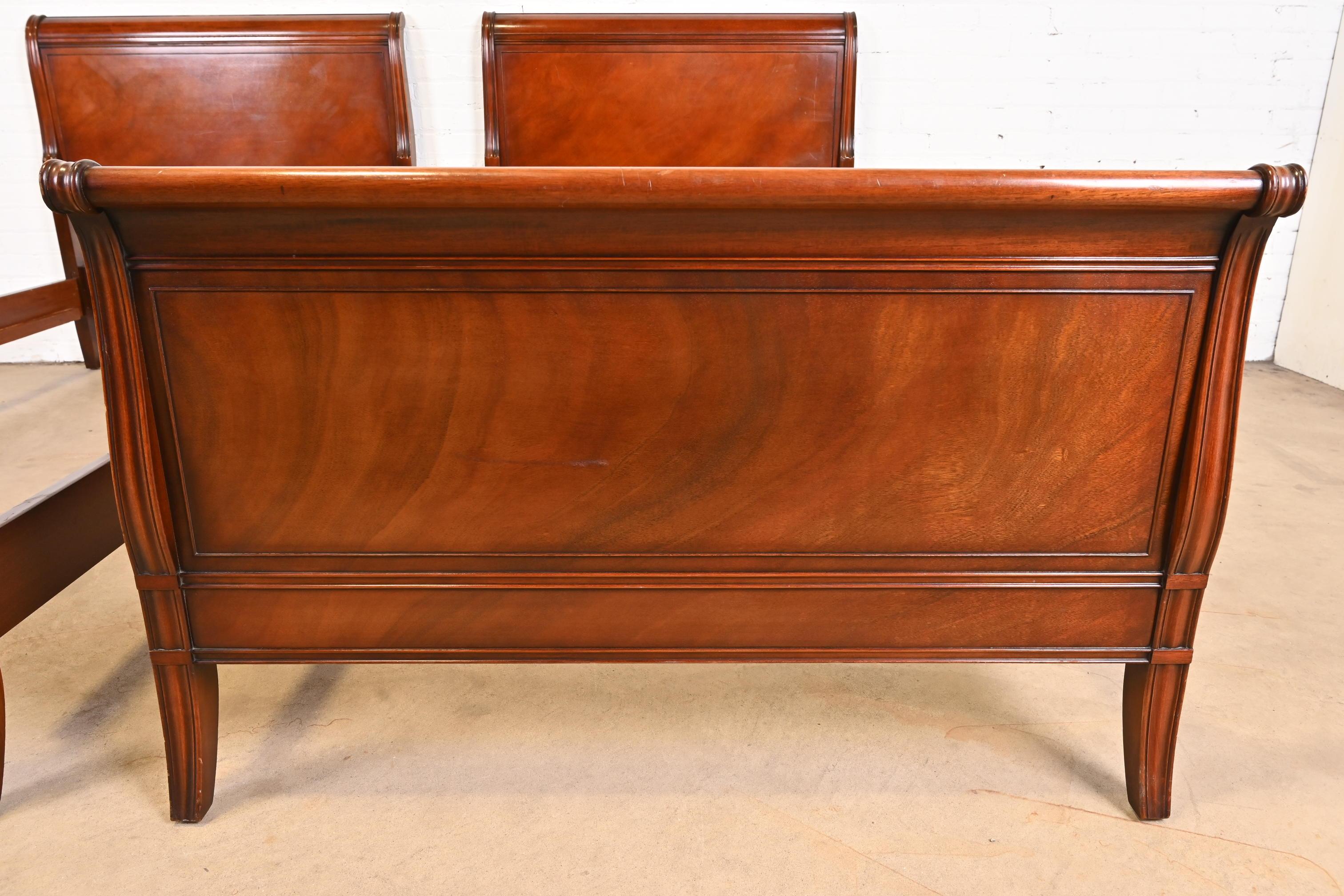 Regency Carved Mahogany Twin Size Sleigh Beds by Fallon & Hellen, circa 1930s 4