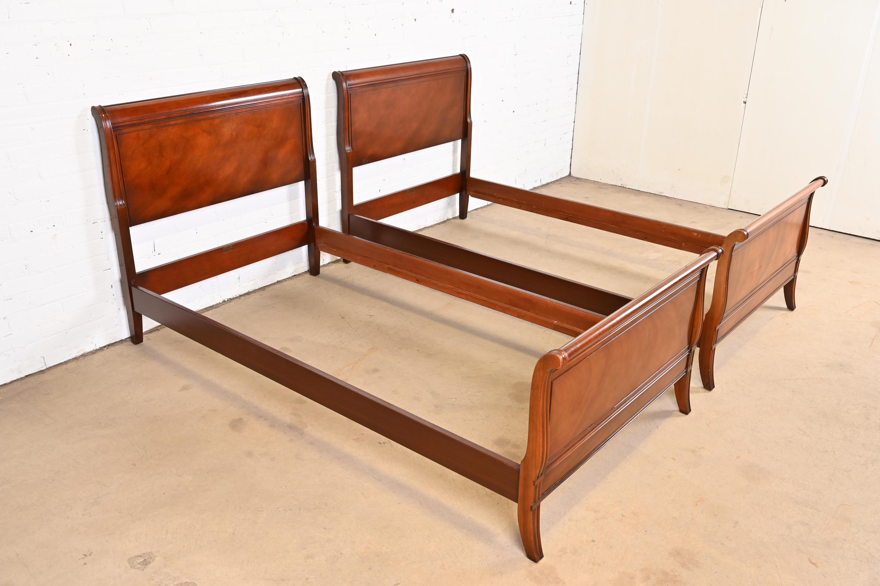 Mid-20th Century Regency Carved Mahogany Twin Size Sleigh Beds by Fallon & Hellen, circa 1930s